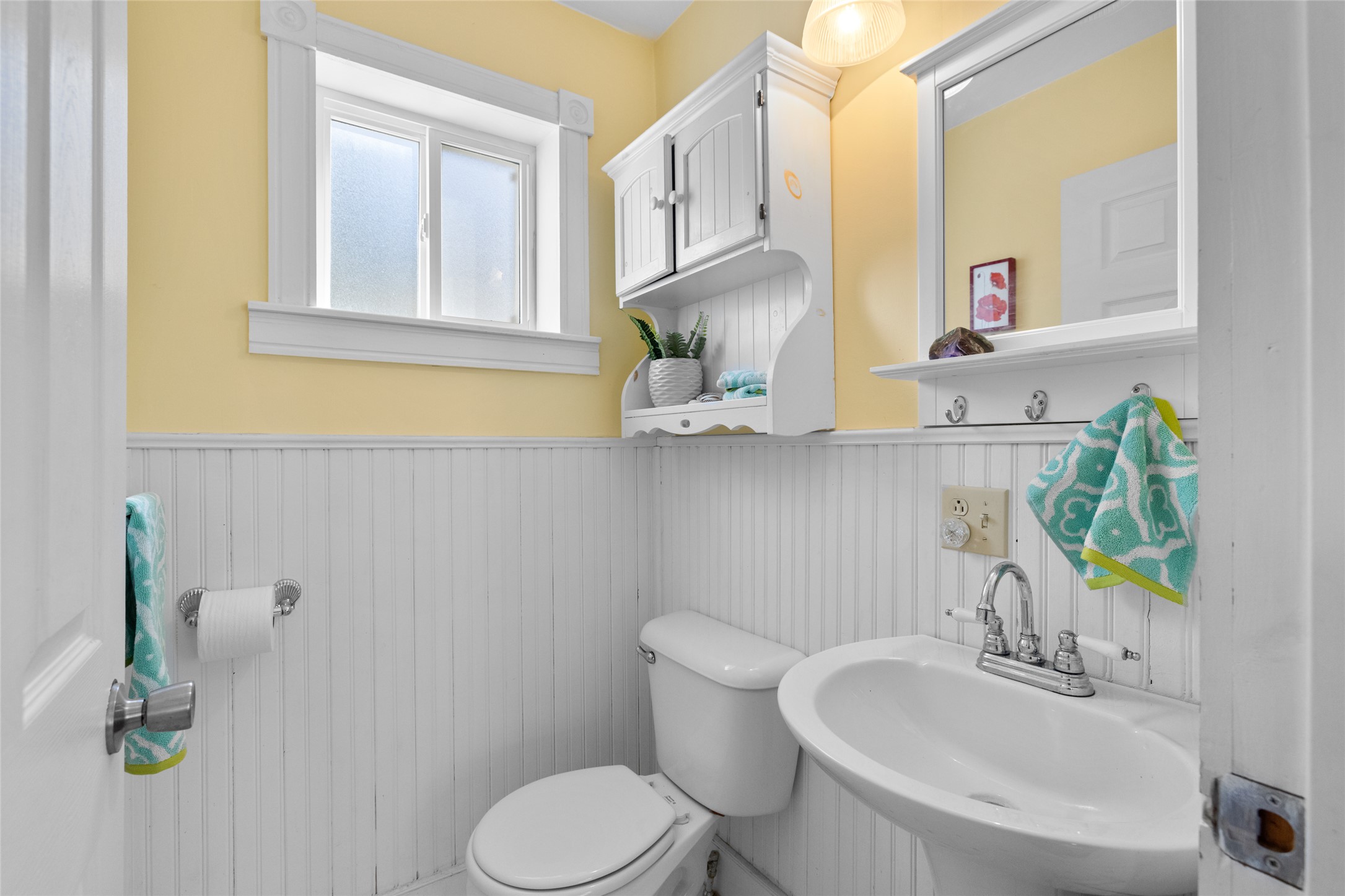 195 Breezy Point Avenue Property Photo 12