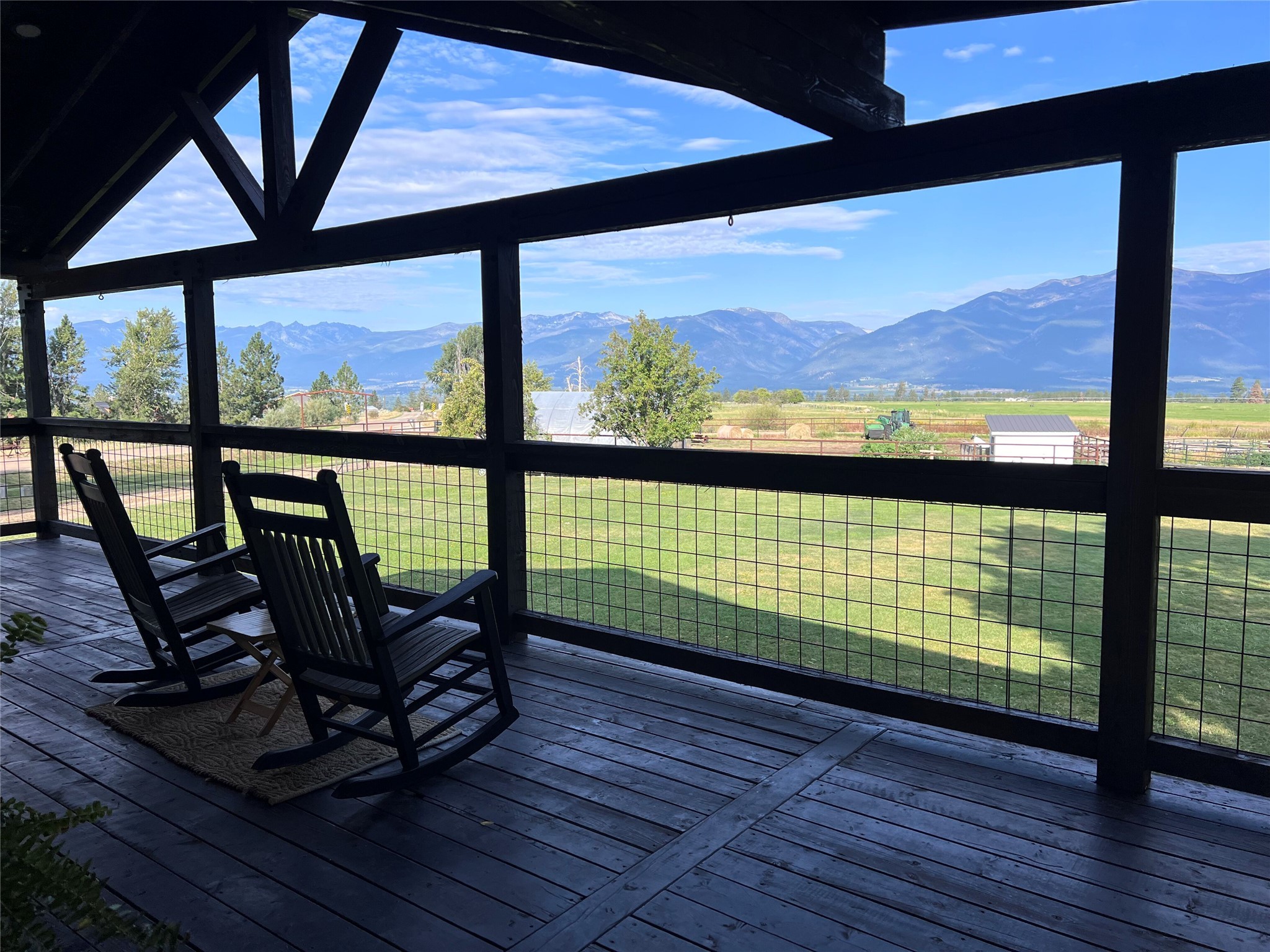 878 S Sunset Bench Road Property Photo 1