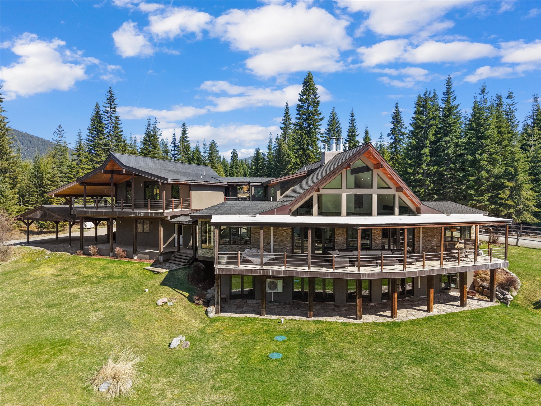 15 Copper Ridge Road Property Photo 3
