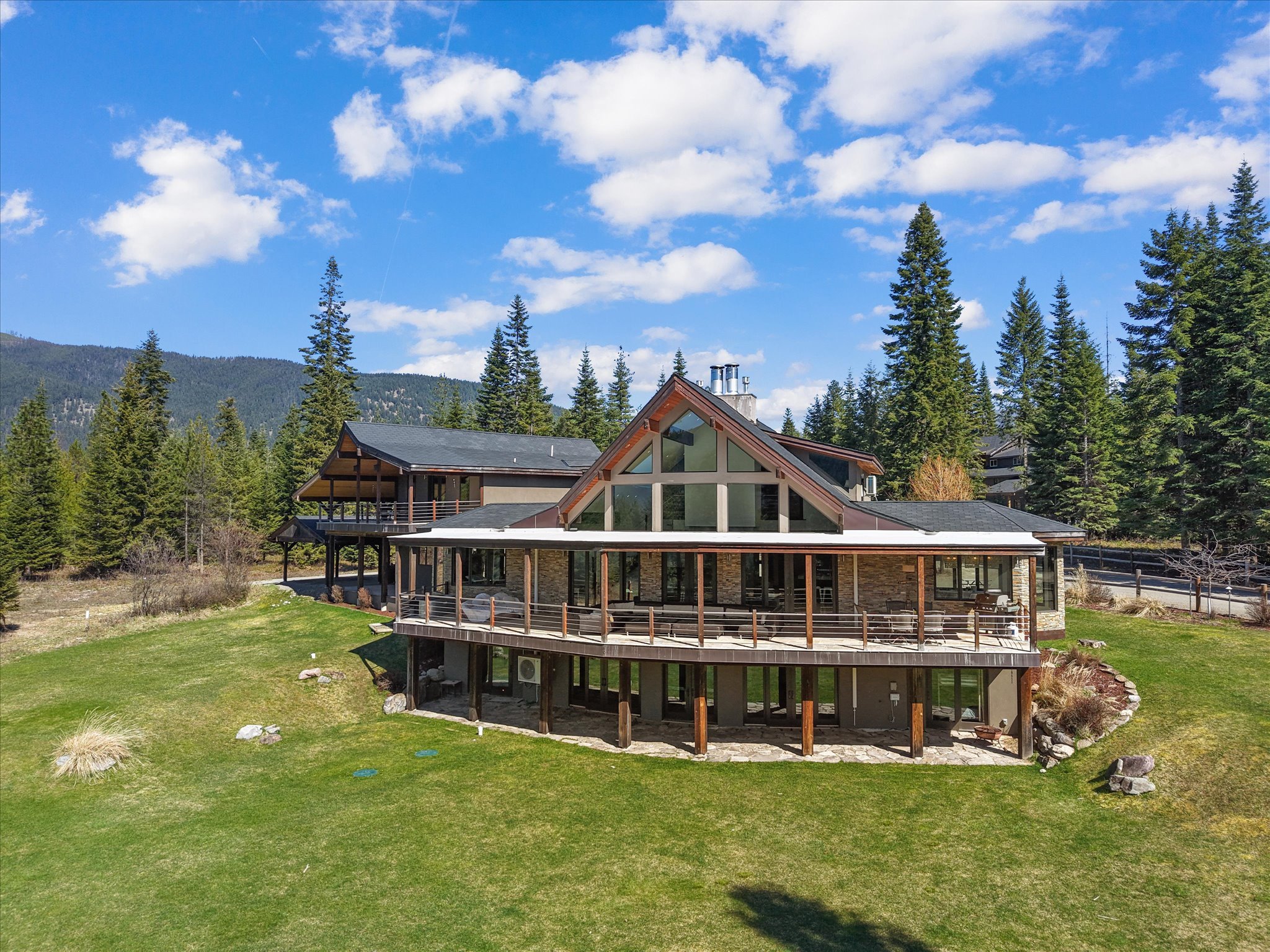 15 Copper Ridge Road Property Photo 4