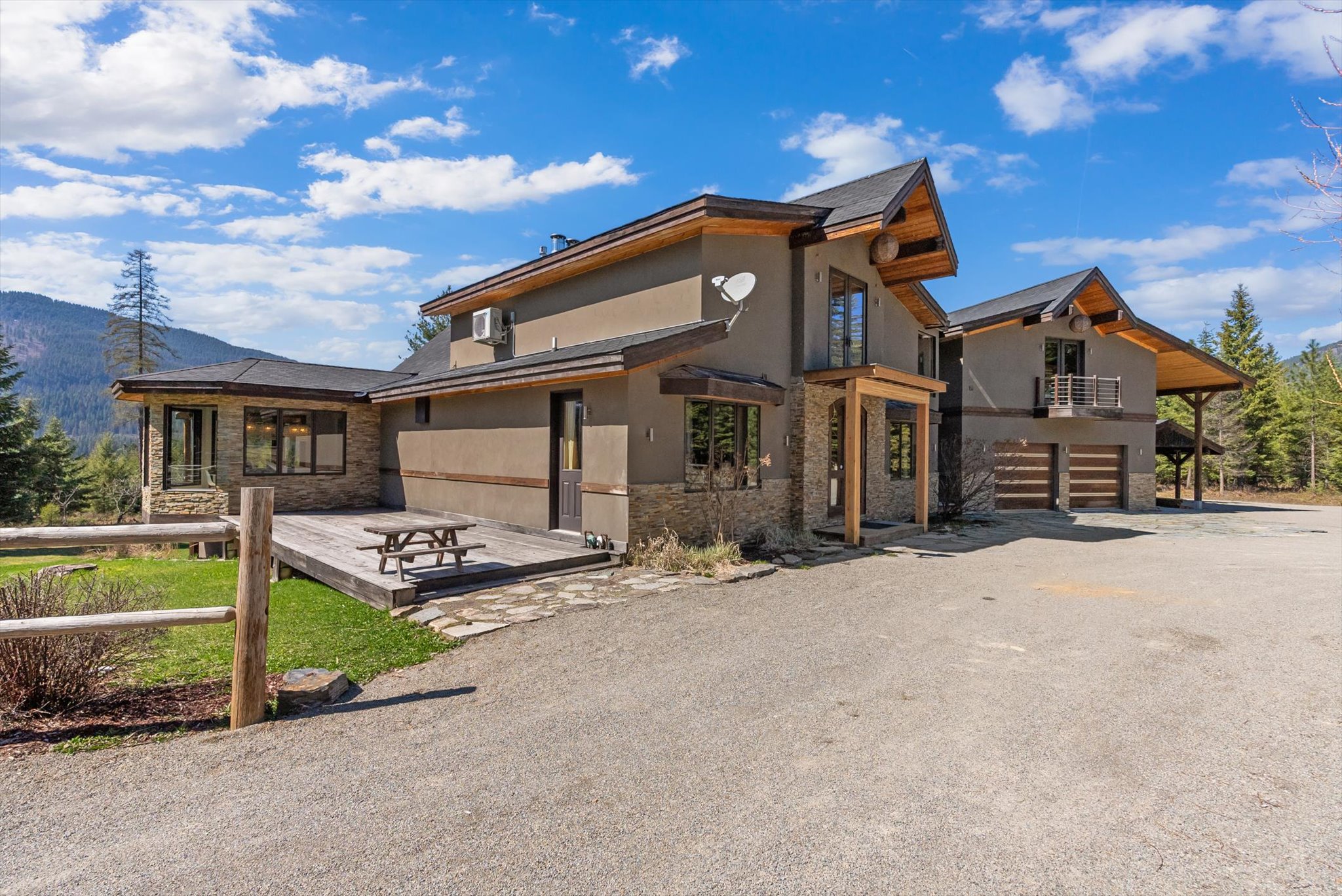 15 Copper Ridge Road Property Photo 6