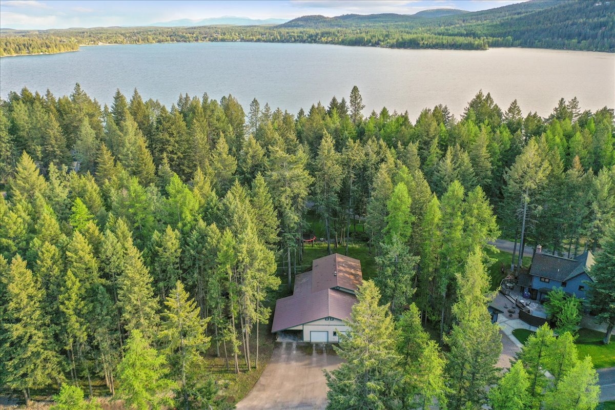 156 Duff Lane Property Photo 1