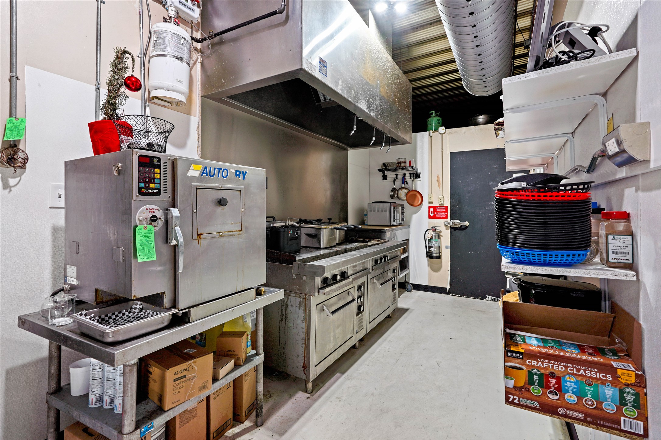 801 N Fee Street Property Photo 16
