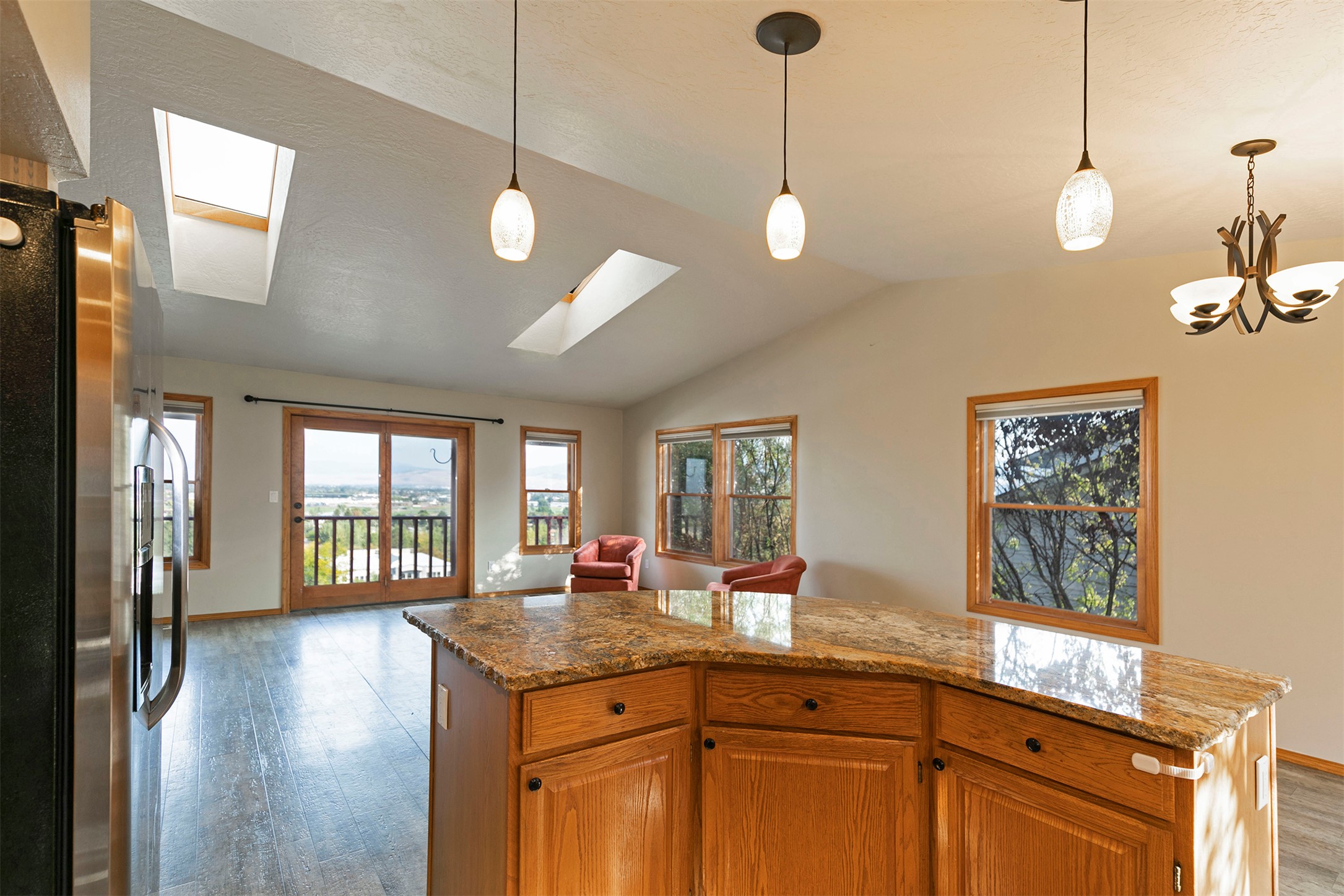 802 Normans Lane Property Photo 17