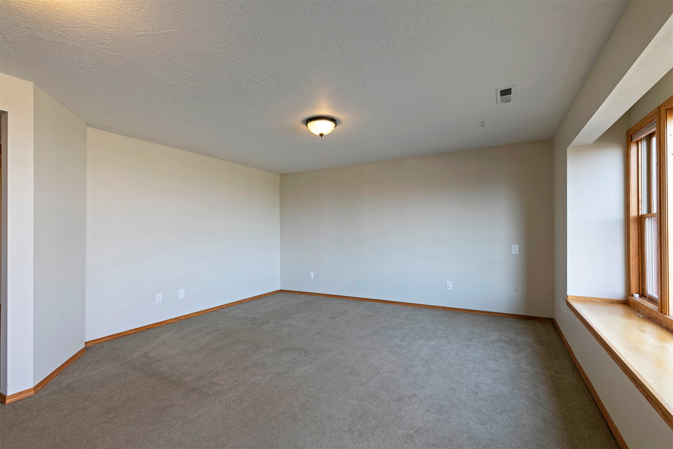 802 Normans Lane Property Photo 24