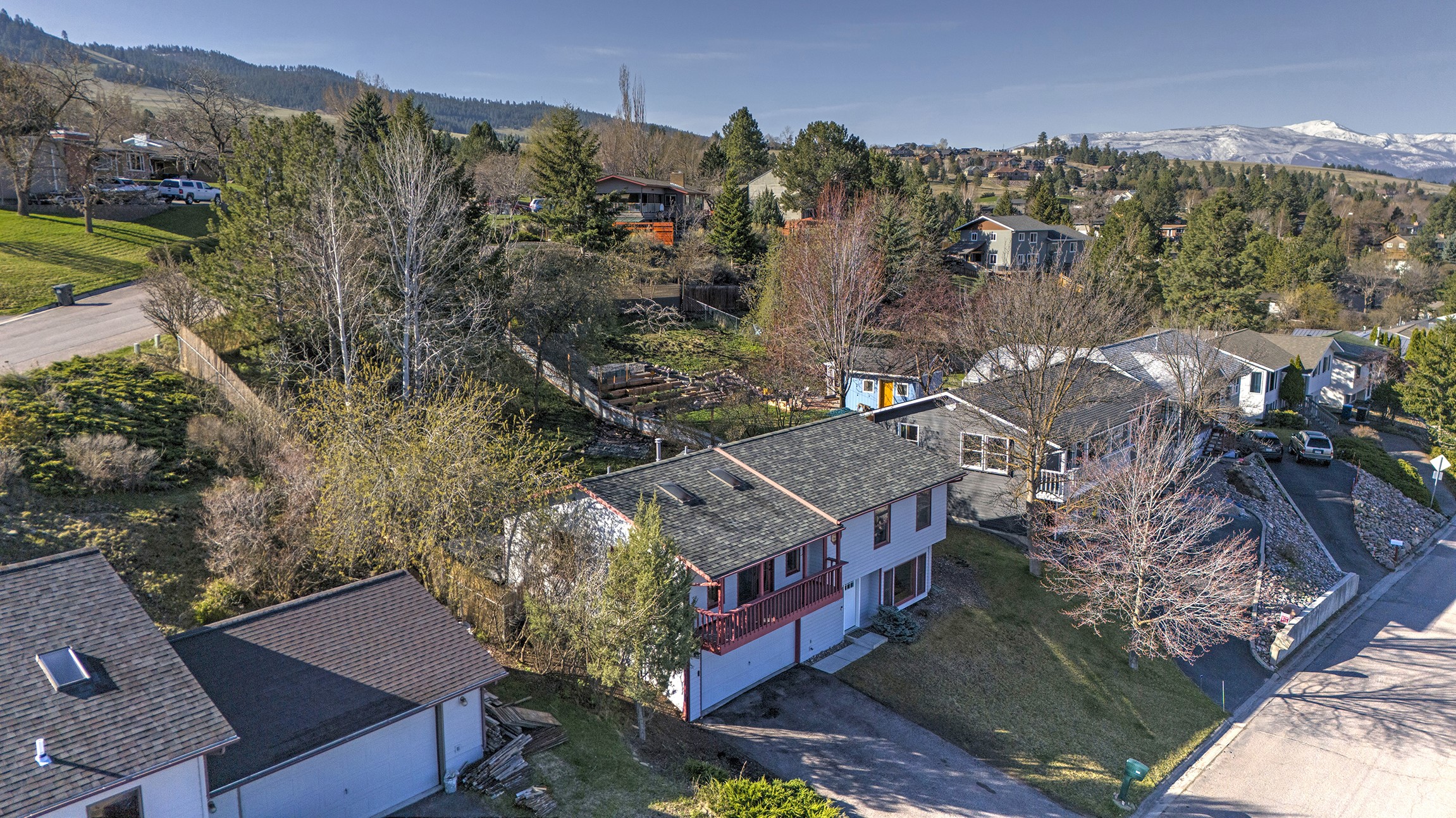 802 Normans Lane Property Photo 54