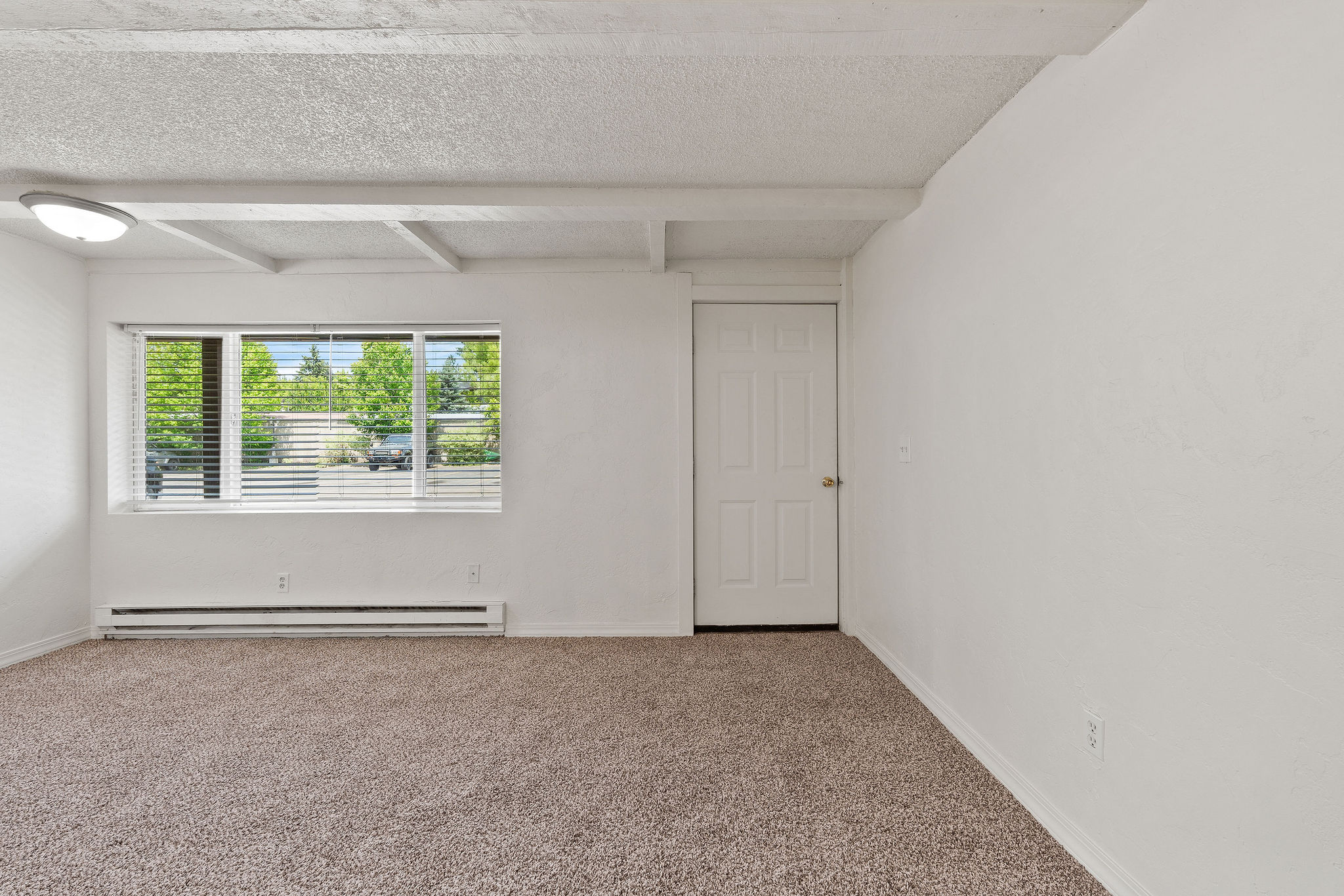 121 Iowa Avenue 1g Property Photo 4