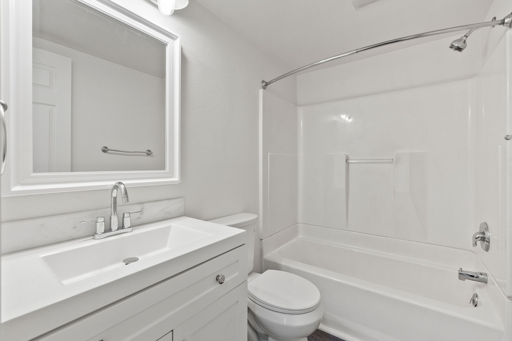 121 Iowa Avenue 1g Property Photo 14