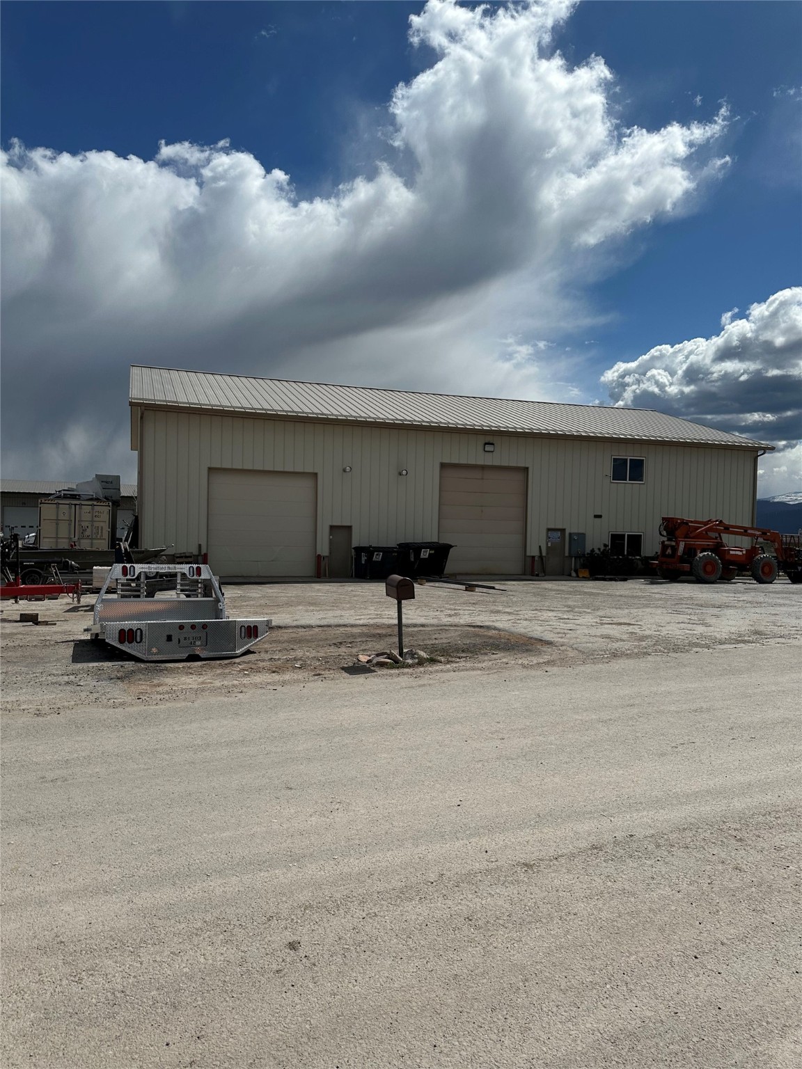 8523 Roller Coaster Road Property Photo
