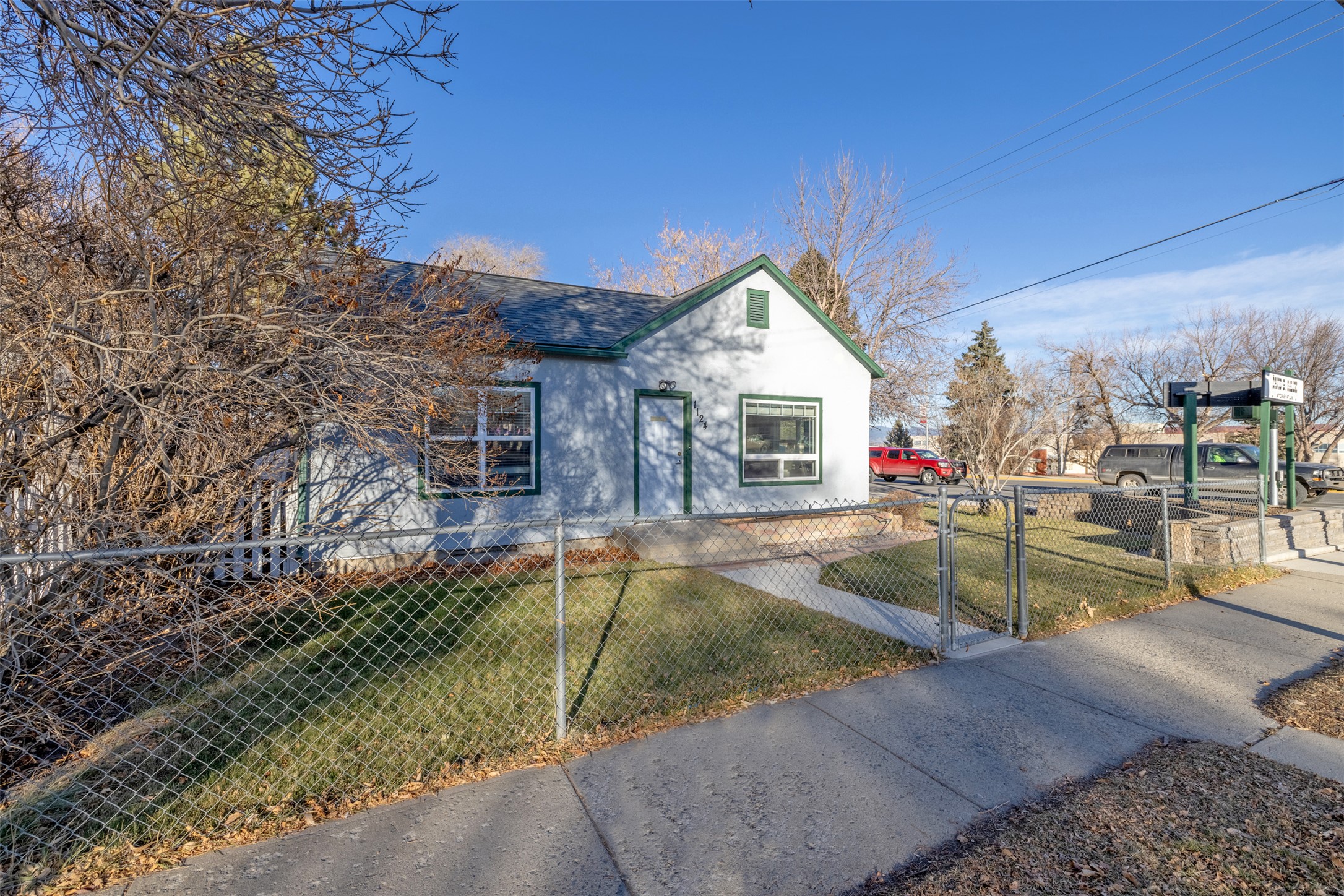 1124 Billings Avenue Property Photo 44