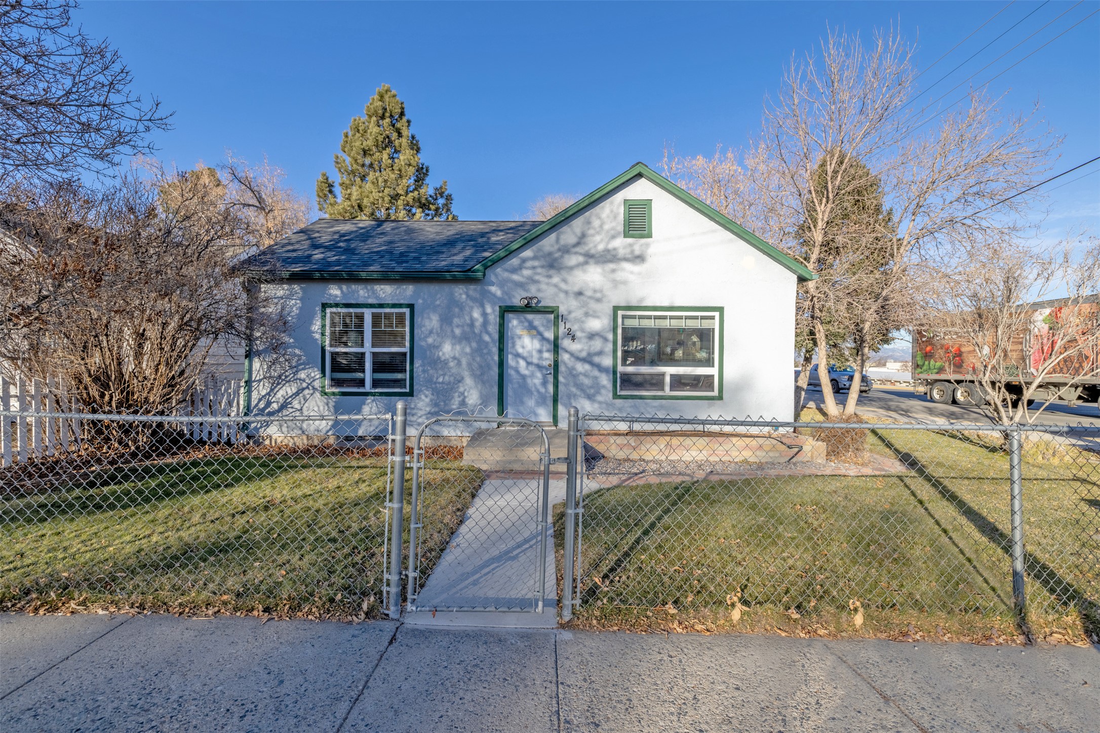 1124 Billings Avenue Property Photo 45