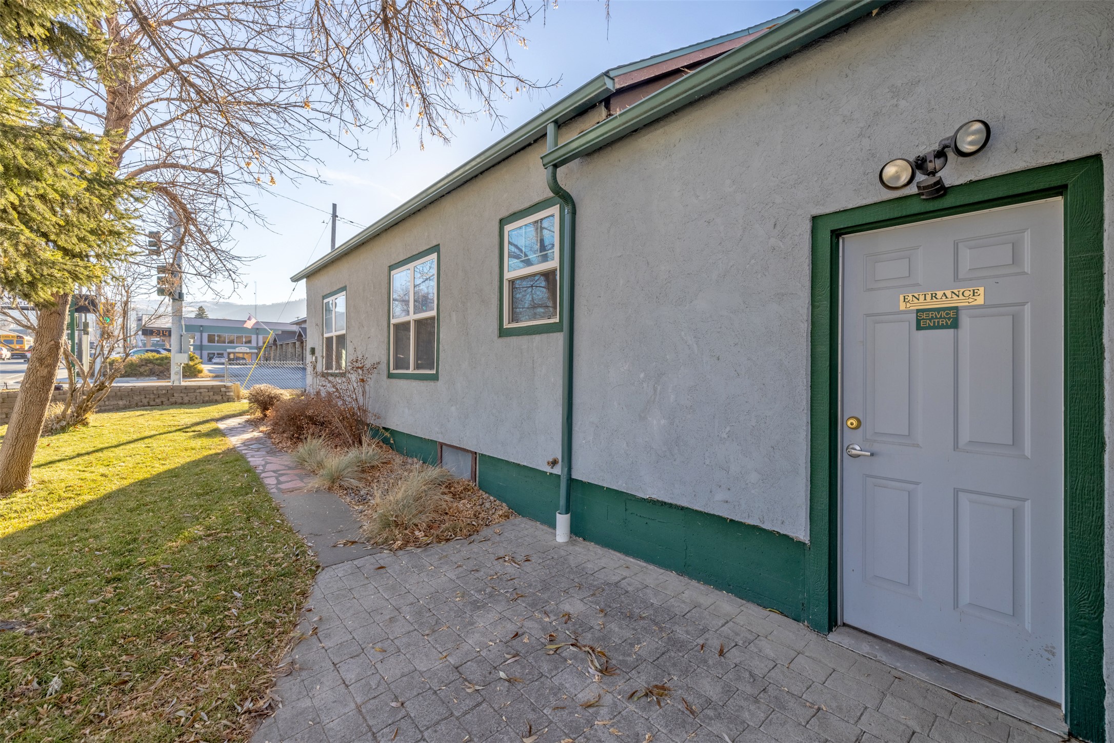 1124 Billings Avenue Property Photo 51