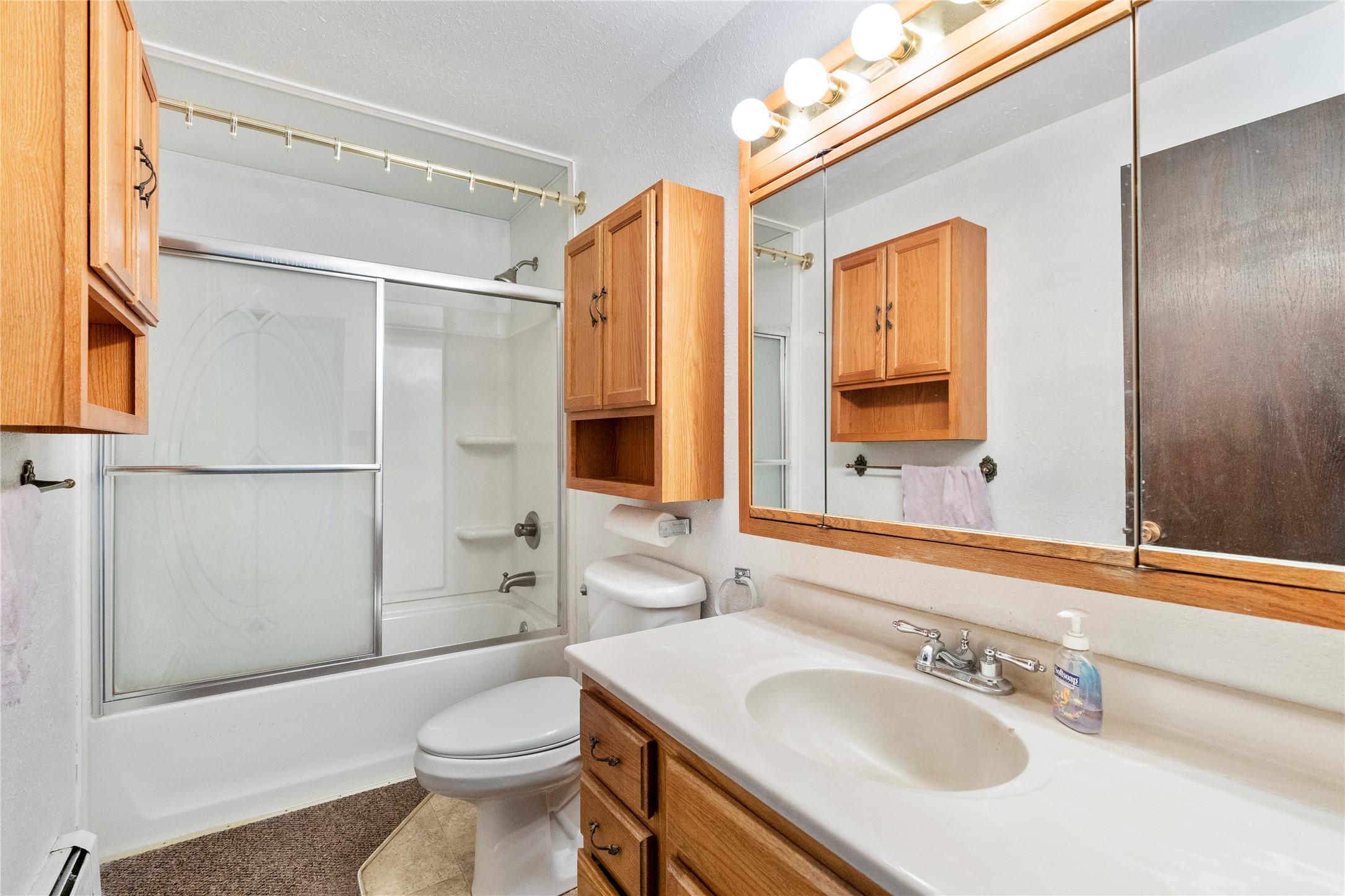509 1st Street E Property Photo 15