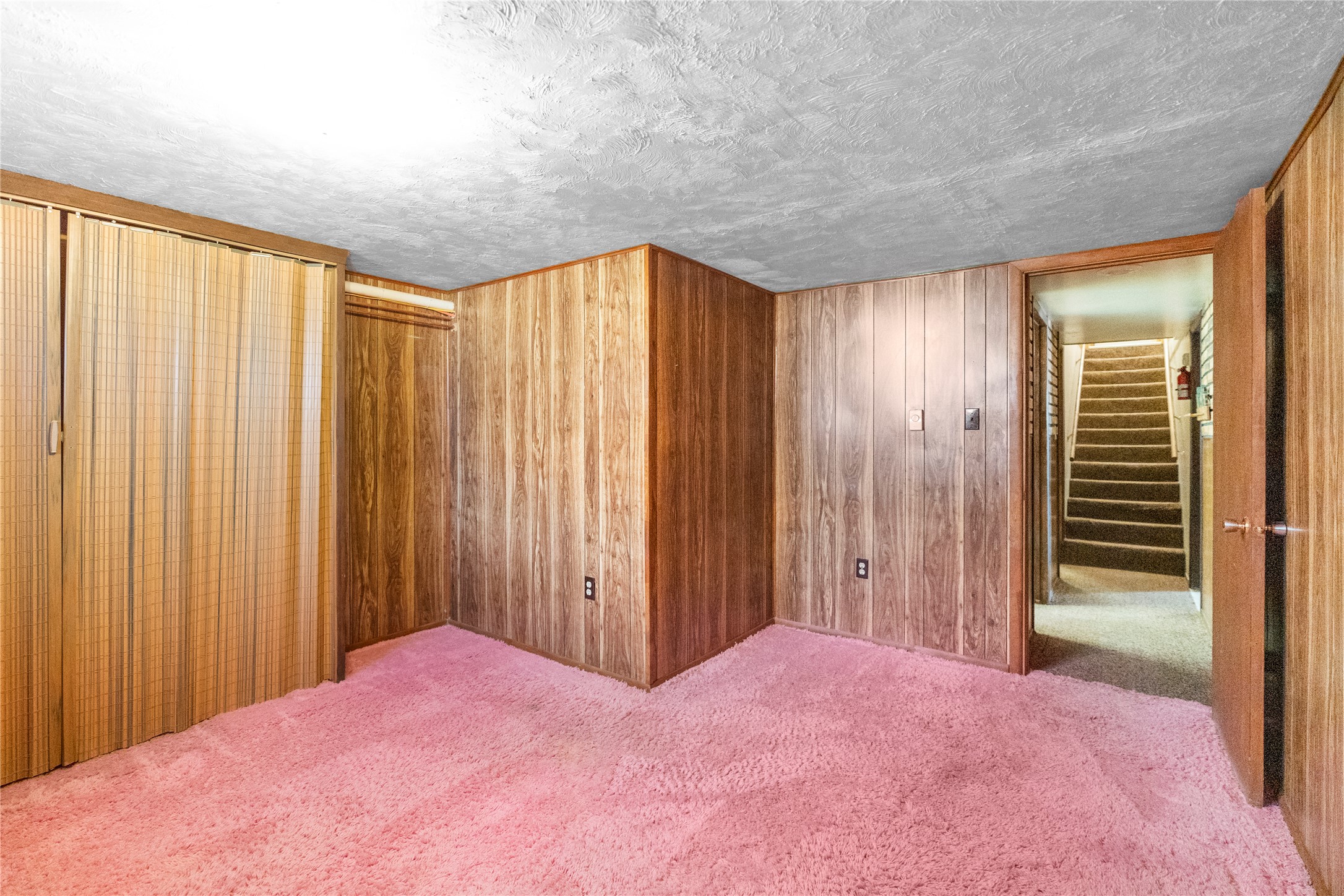 509 1st Street E Property Photo 55