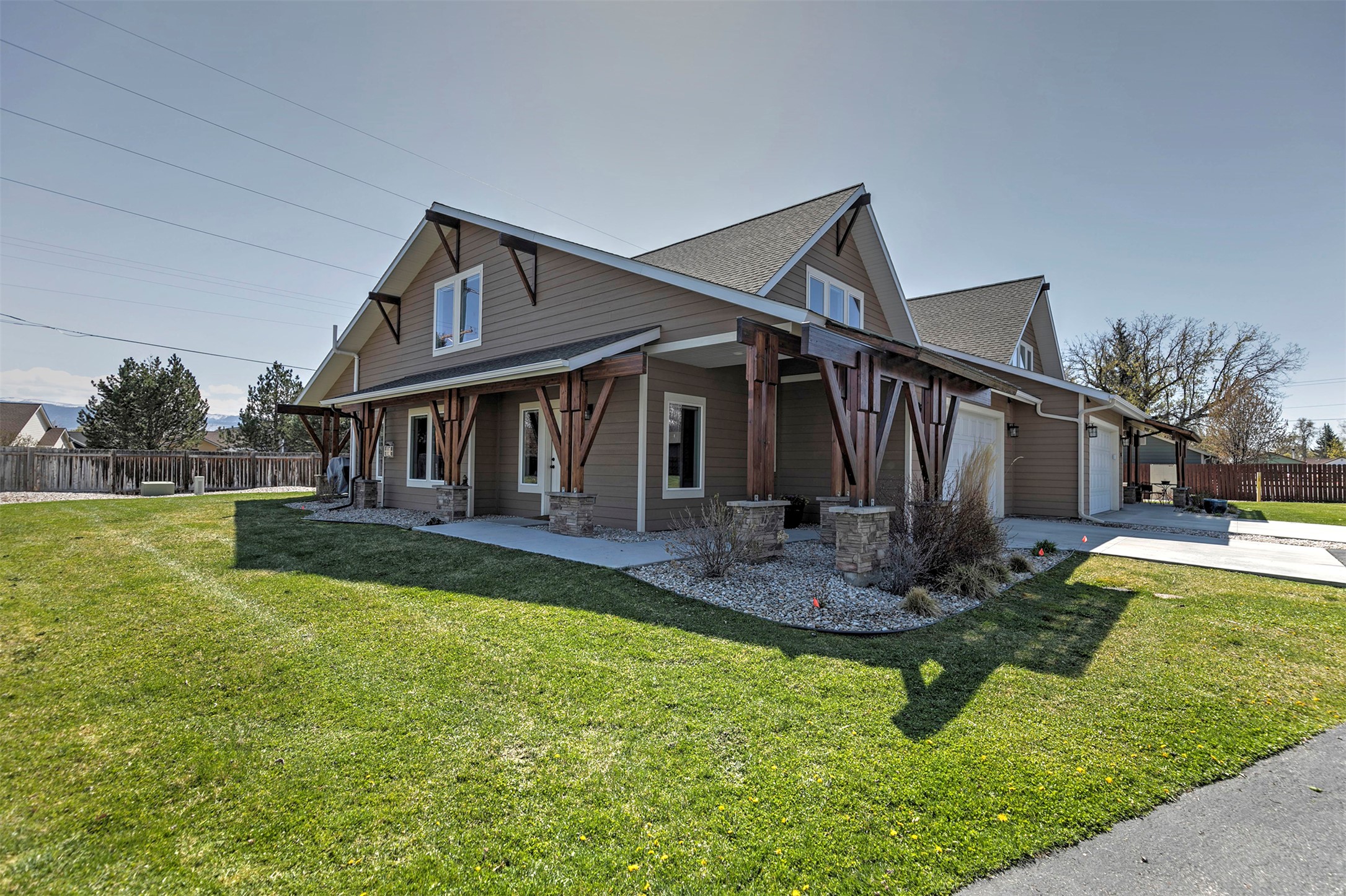 10 Lone Pine Trail Property Photo 3