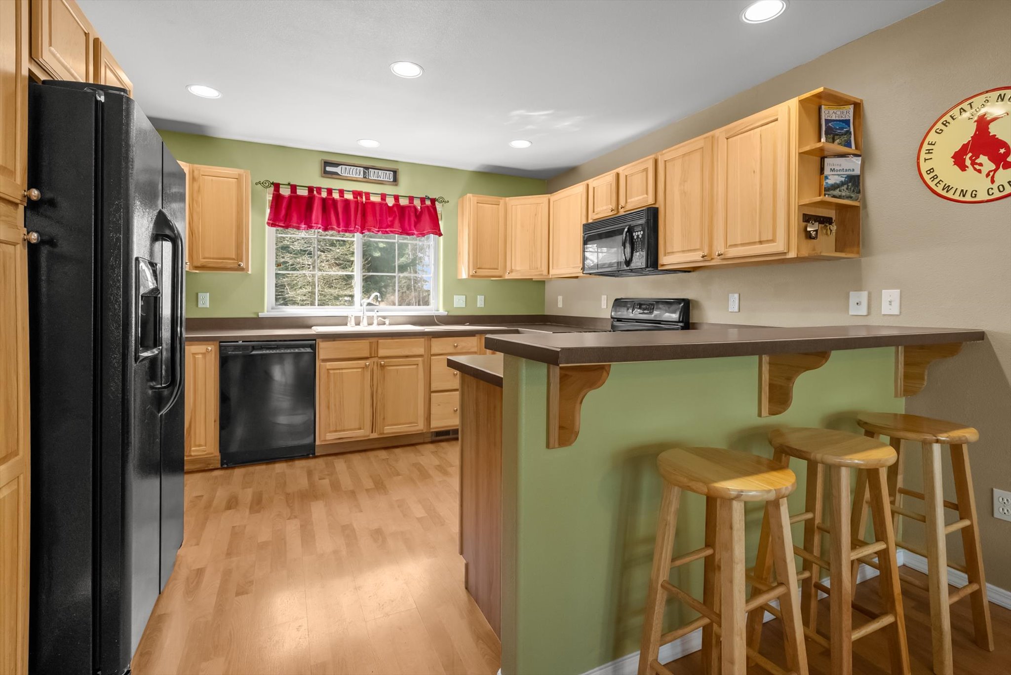 100 Forest Ridge Drive A Property Photo 7