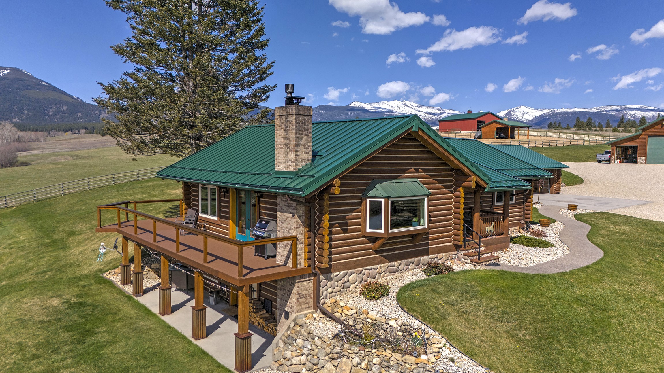 1335 Country Road Property Photo 8
