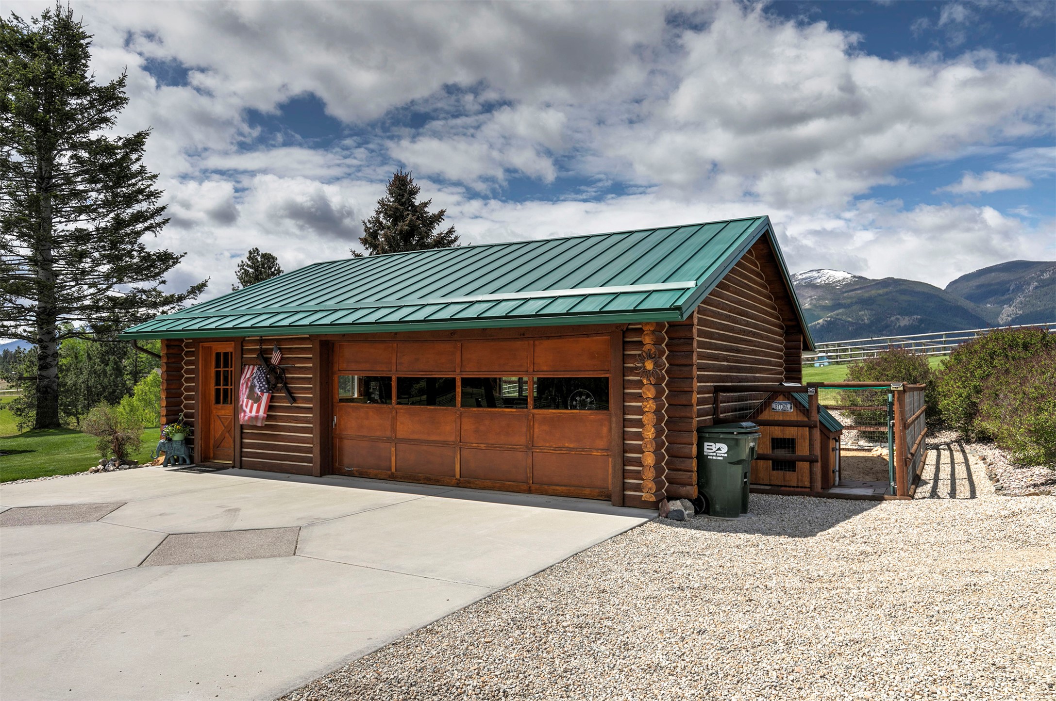 1335 Country Road Property Photo 13