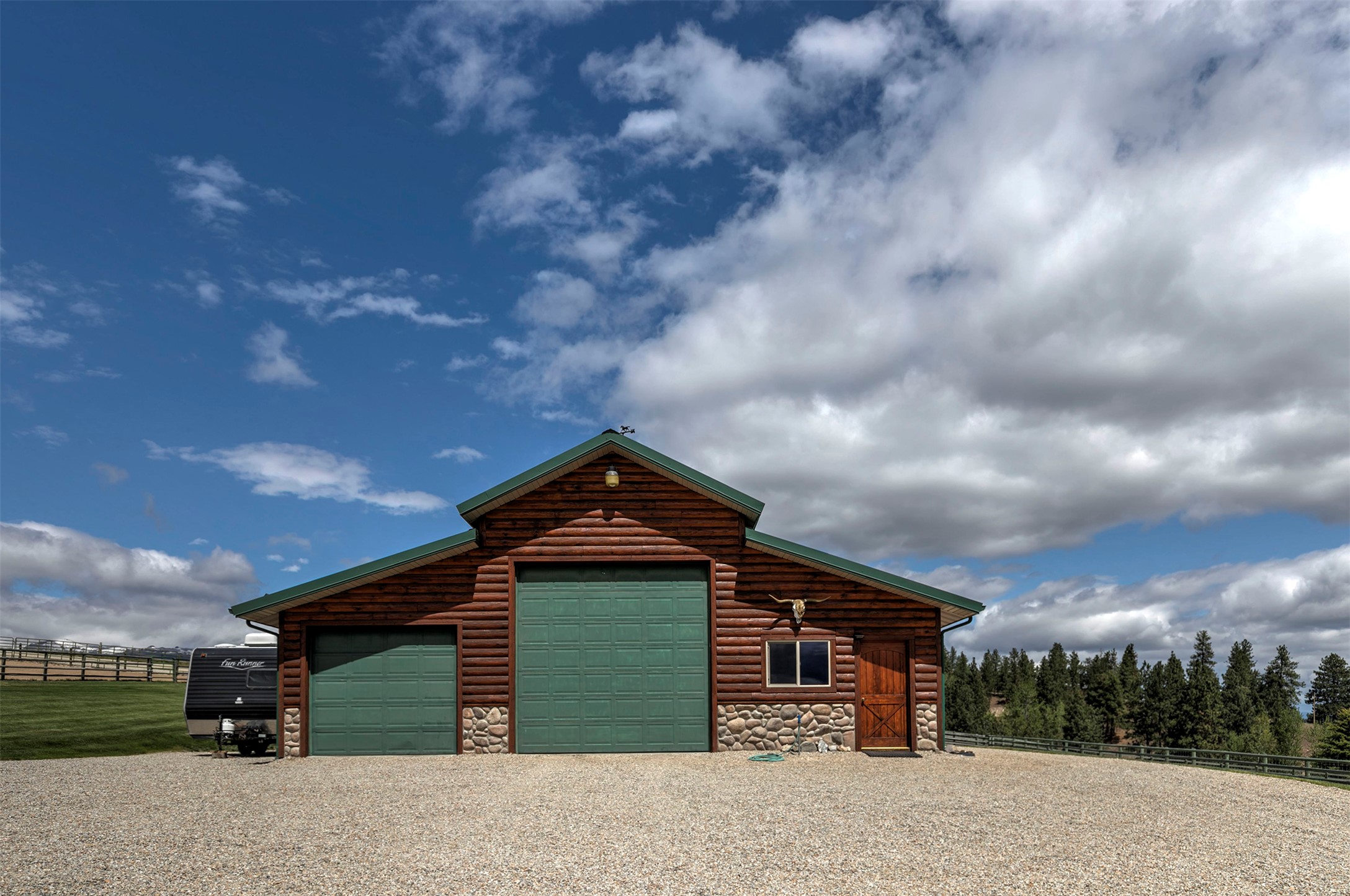 1335 Country Road Property Photo 16