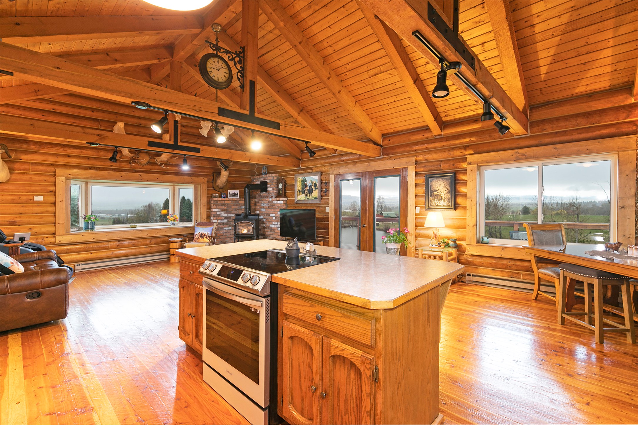 1335 Country Road Property Photo 35