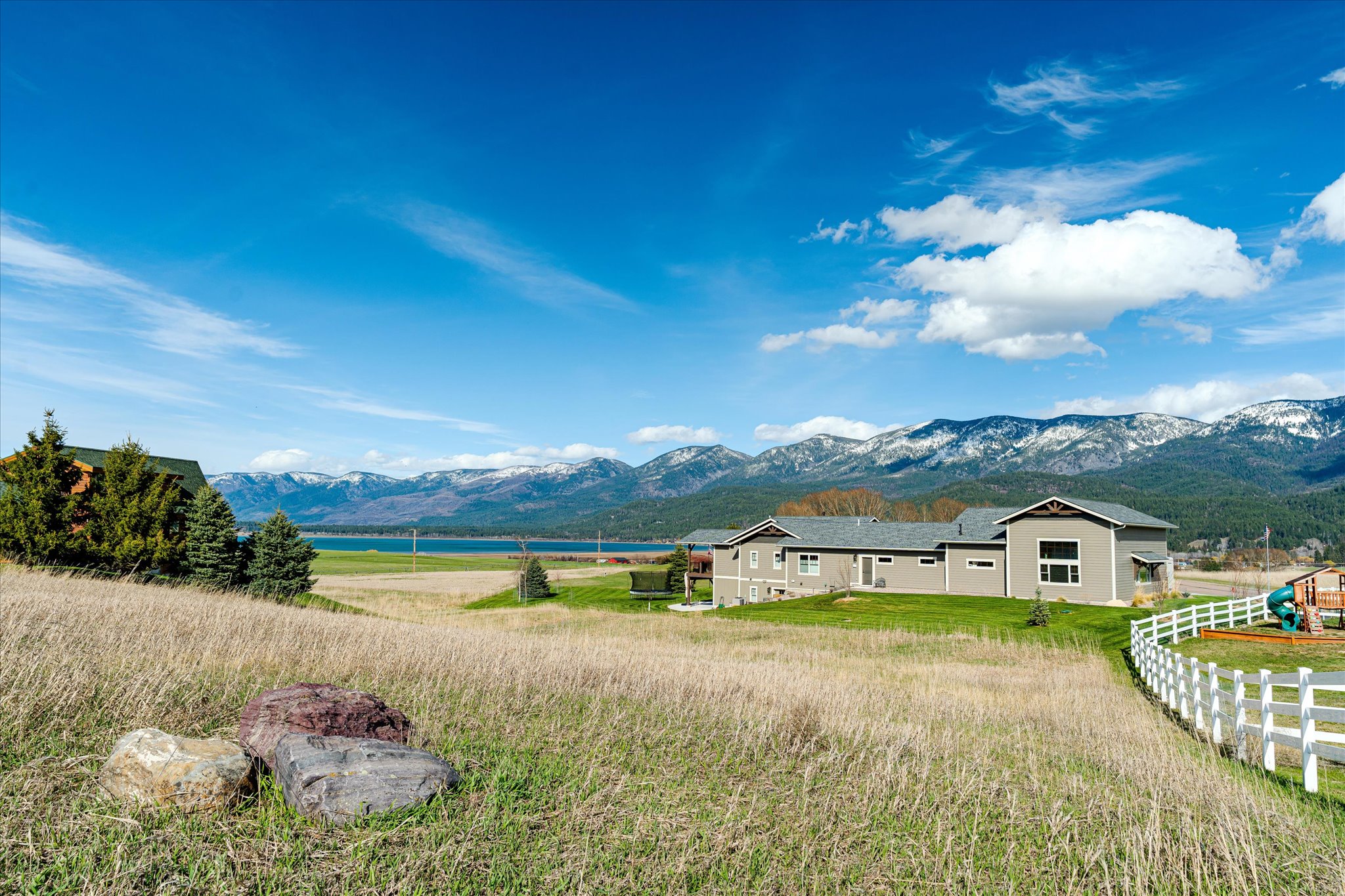 36144 Cyrus Court Property Photo 4