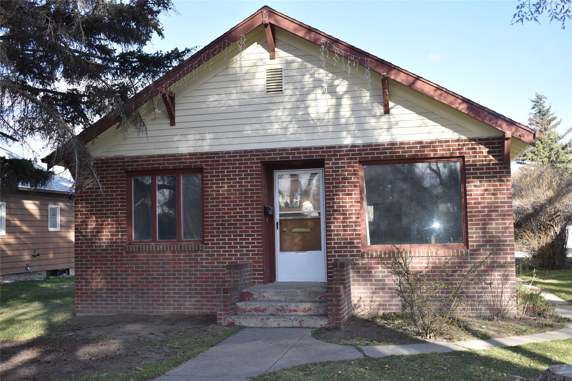 409 S Delaware Street Property Photo