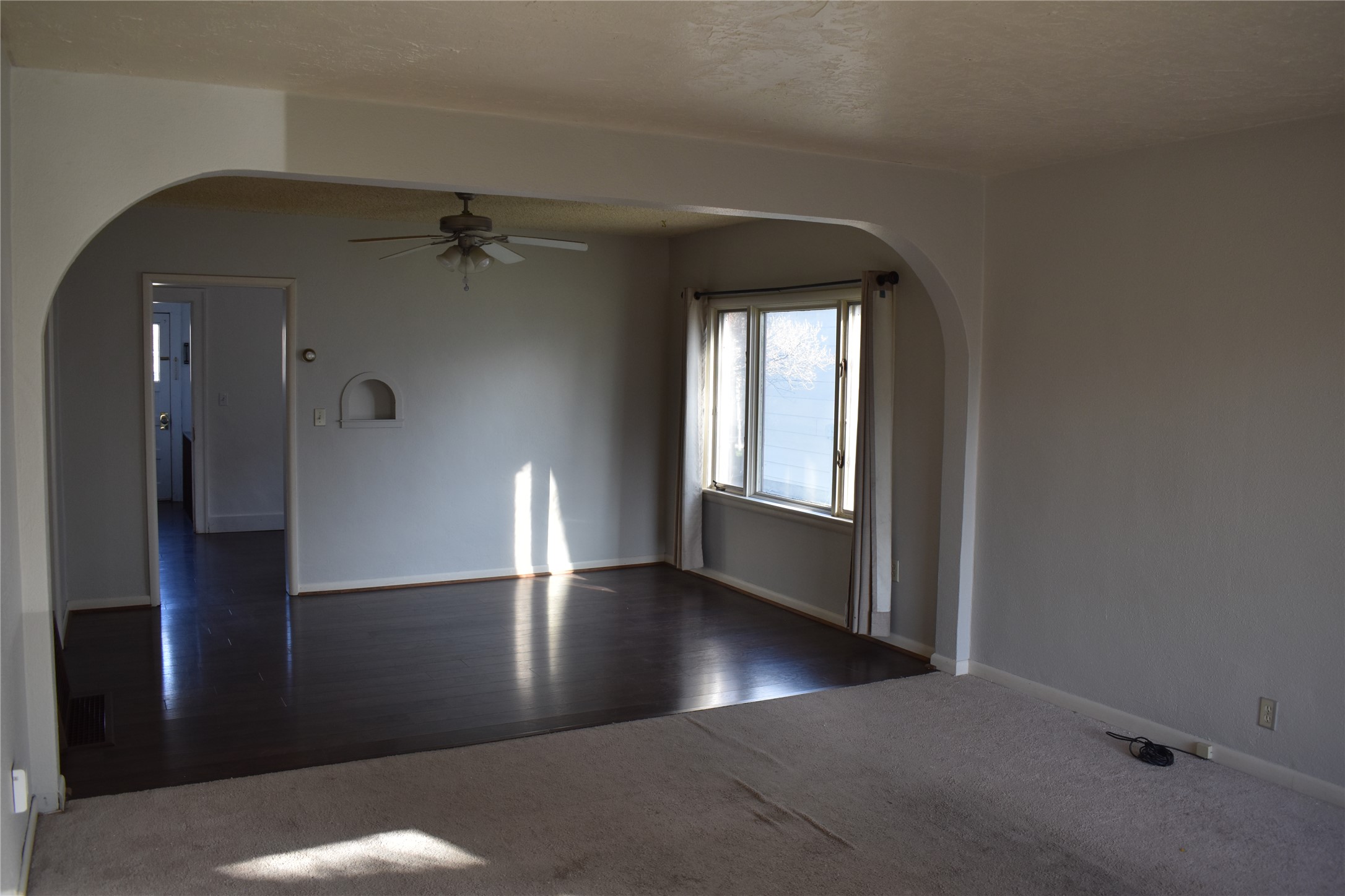 409 S Delaware Street Property Photo 2