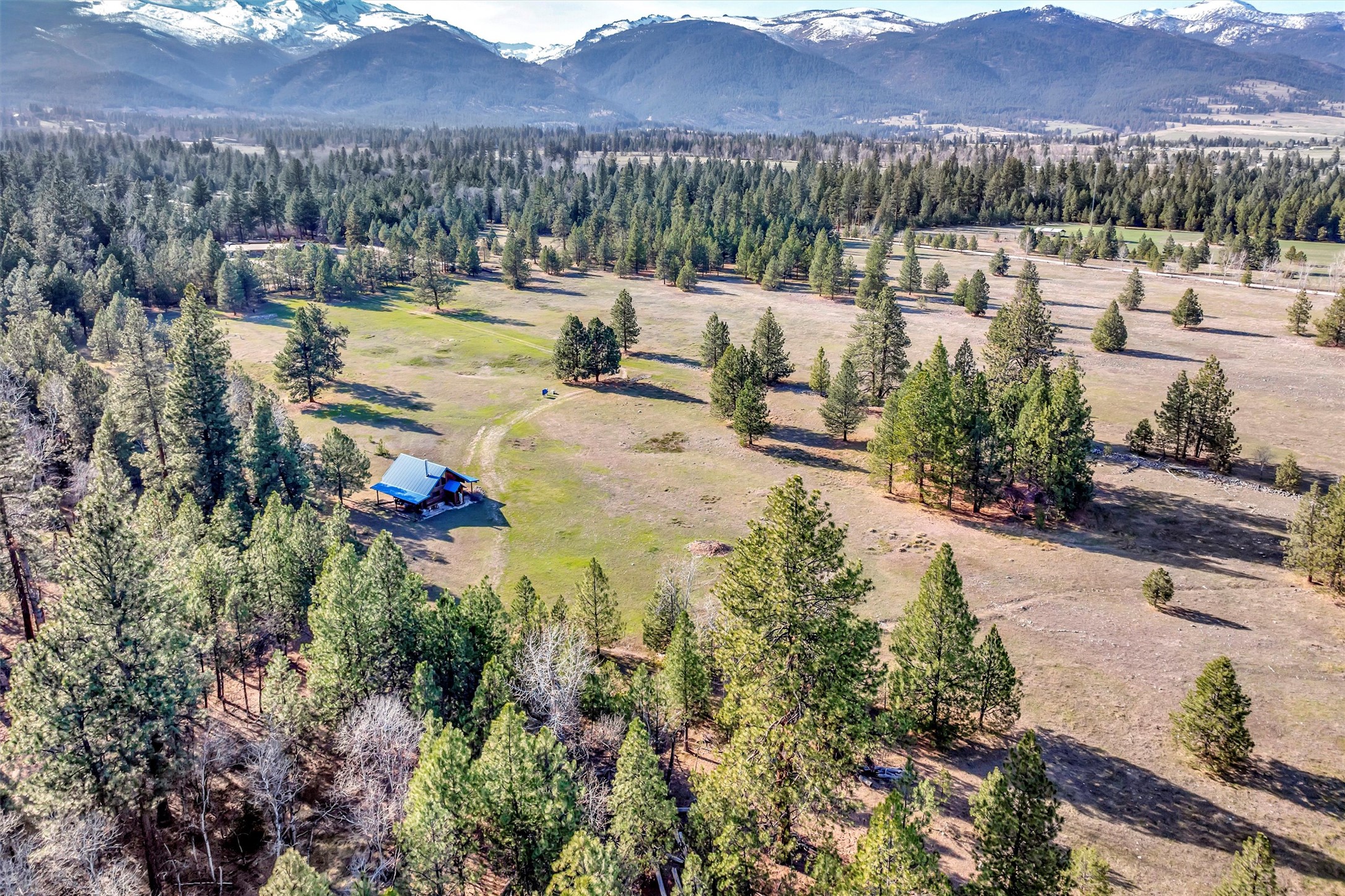 2120 Middle Bear Creek Road Property Photo 1
