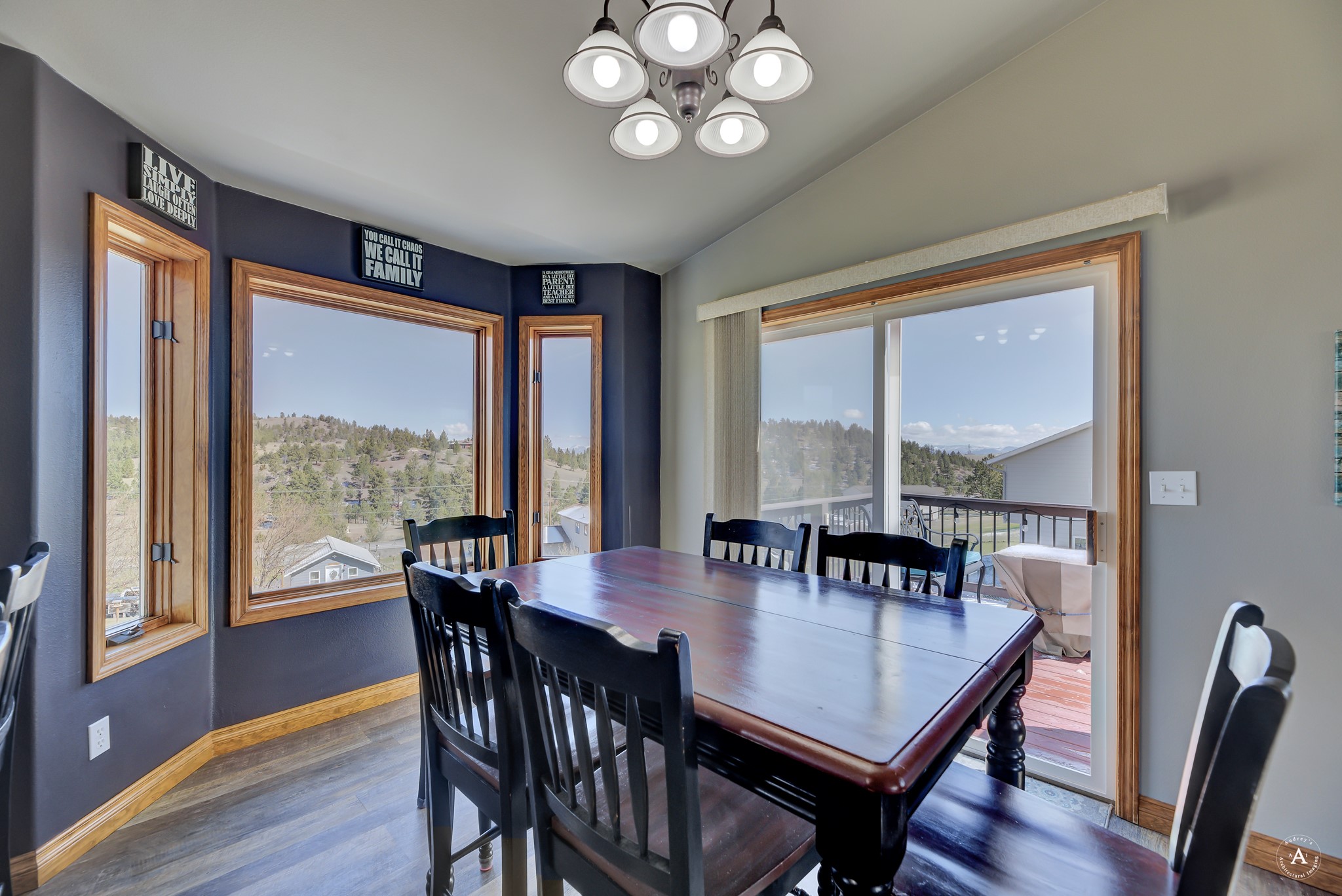 24 Hilltop Drive Property Photo 8