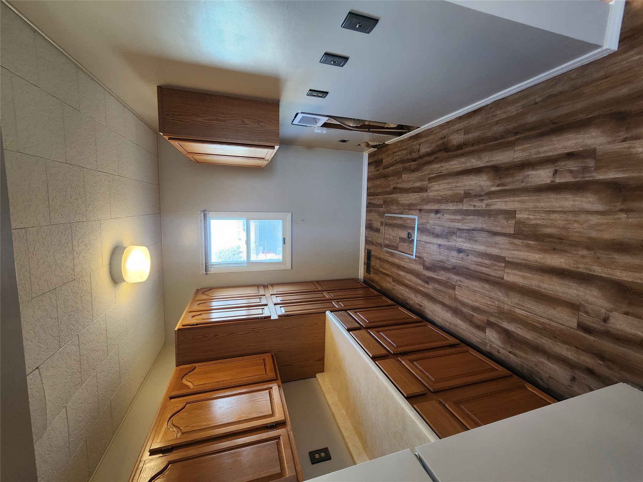 146 3rd Avenue Nw Property Photo 10