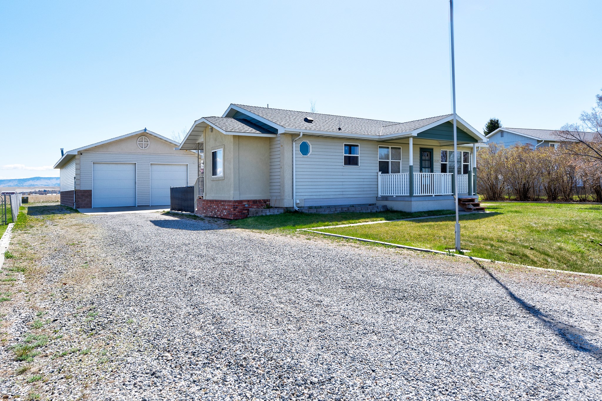 2689 Bandera Drive Property Photo
