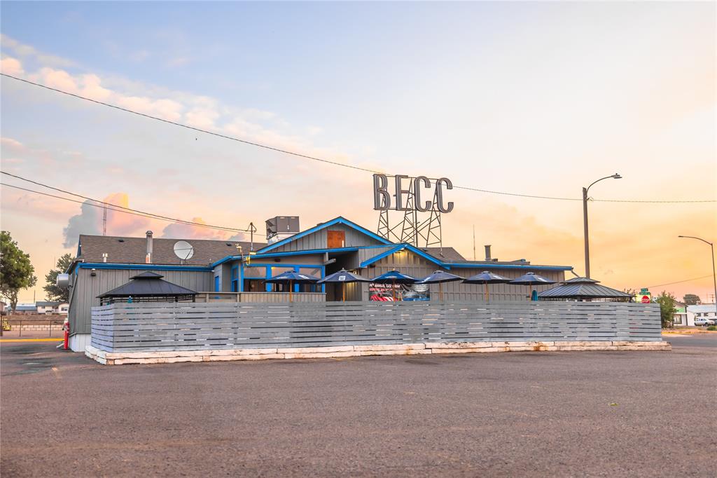 1126 Smelter Avenue NE