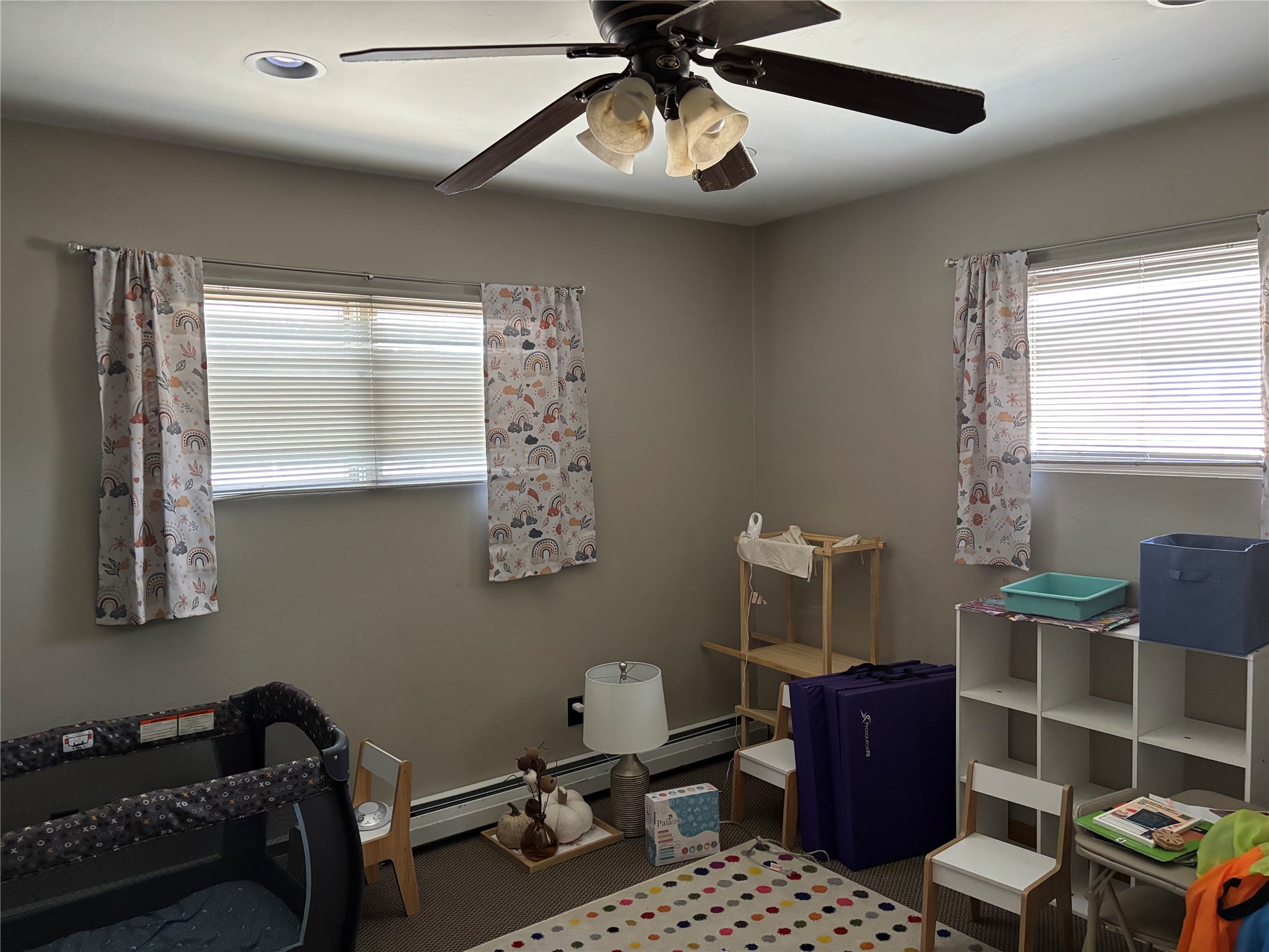 502 W Custer Avenue Property Photo 9