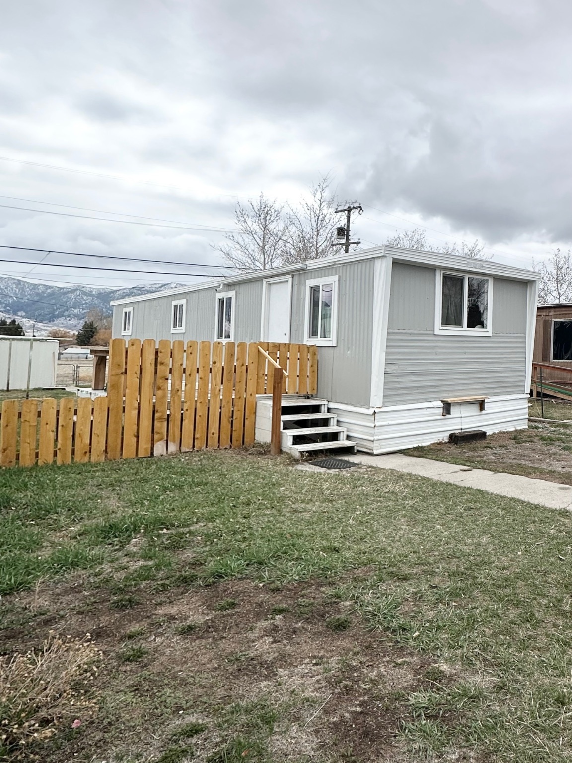 2508 Parrot Street Property Photo 1