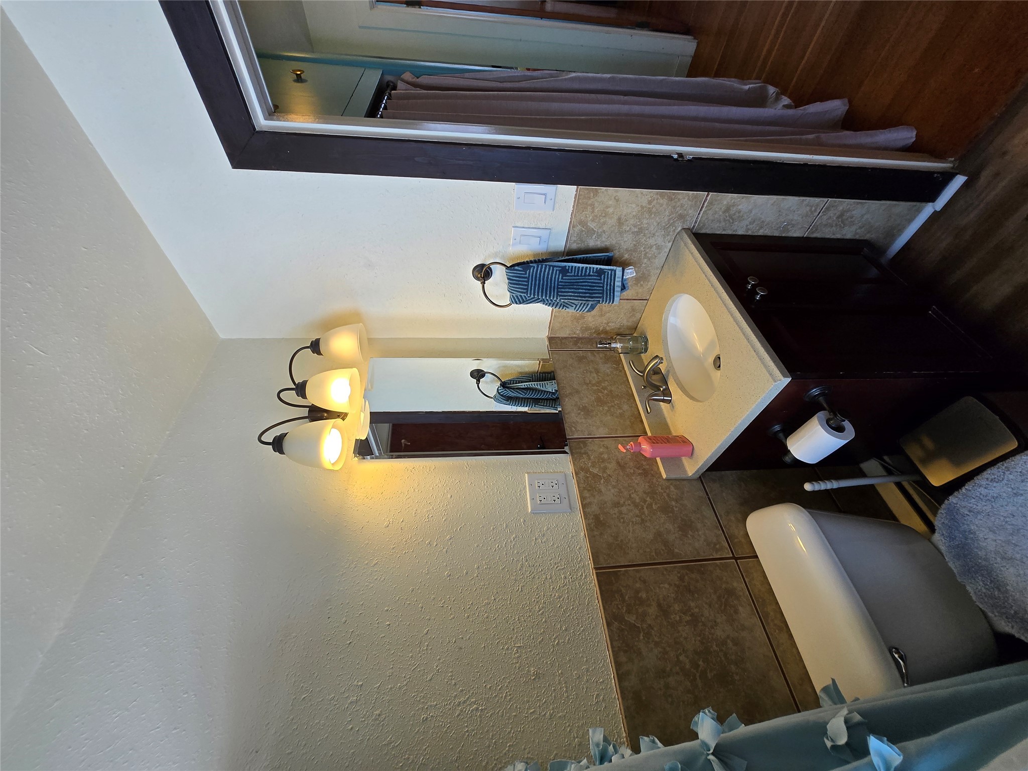 2225 North Drive Property Photo 13