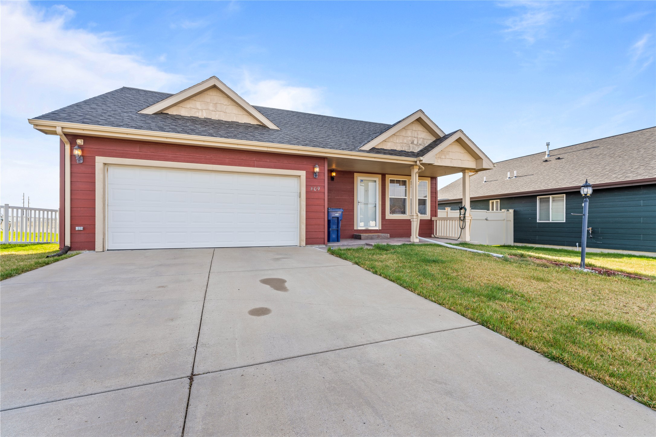 809 49th Street N Property Photo 1