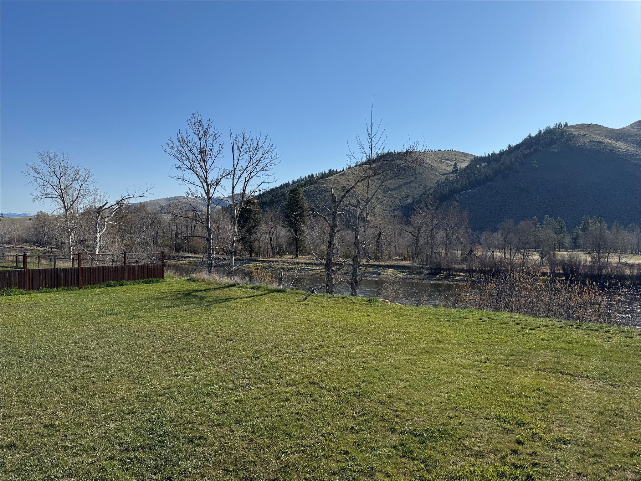 Nhn Hughes Court Property Photo 1