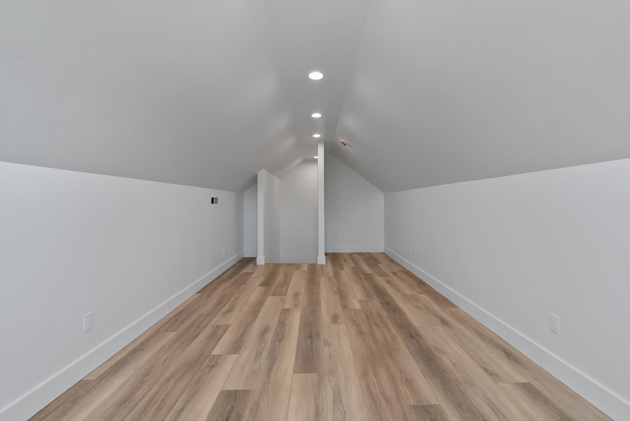 102 Marias Street Property Photo 33