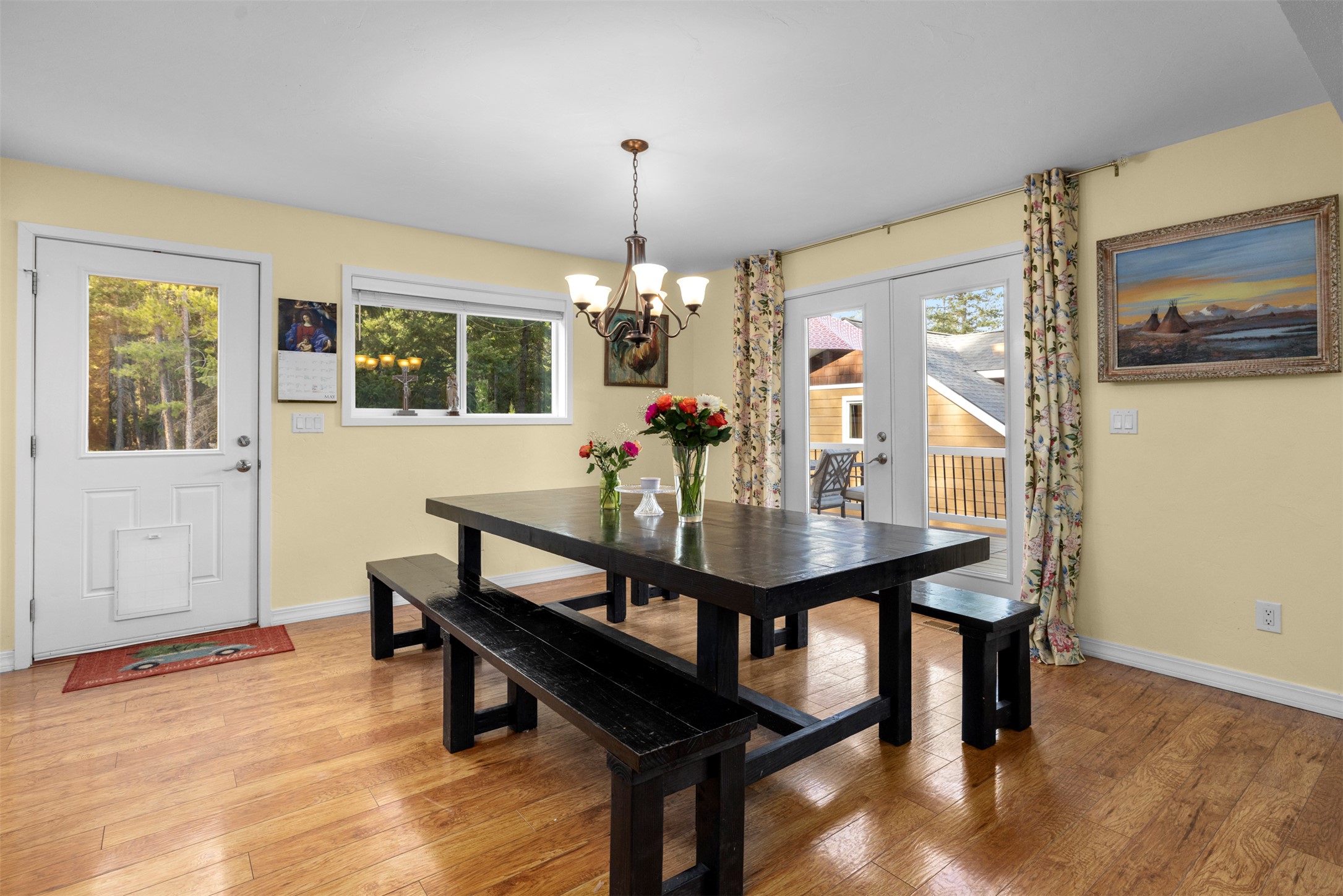 115 Wagon Wheel Road Property Photo 32