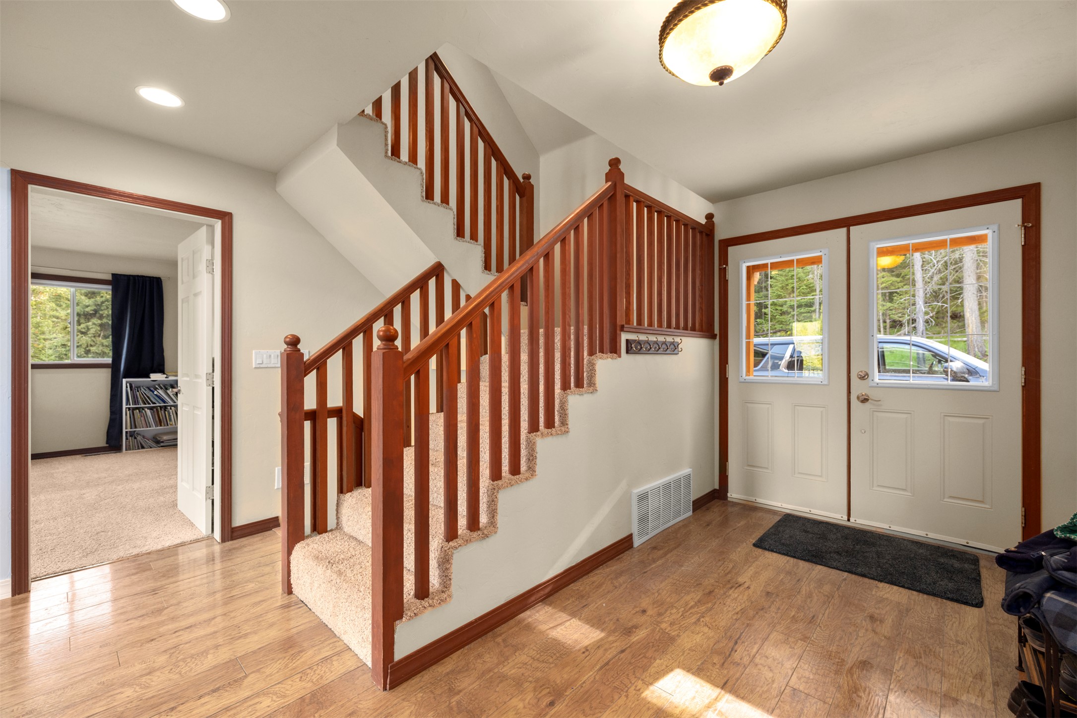 115 Wagon Wheel Road Property Photo 36