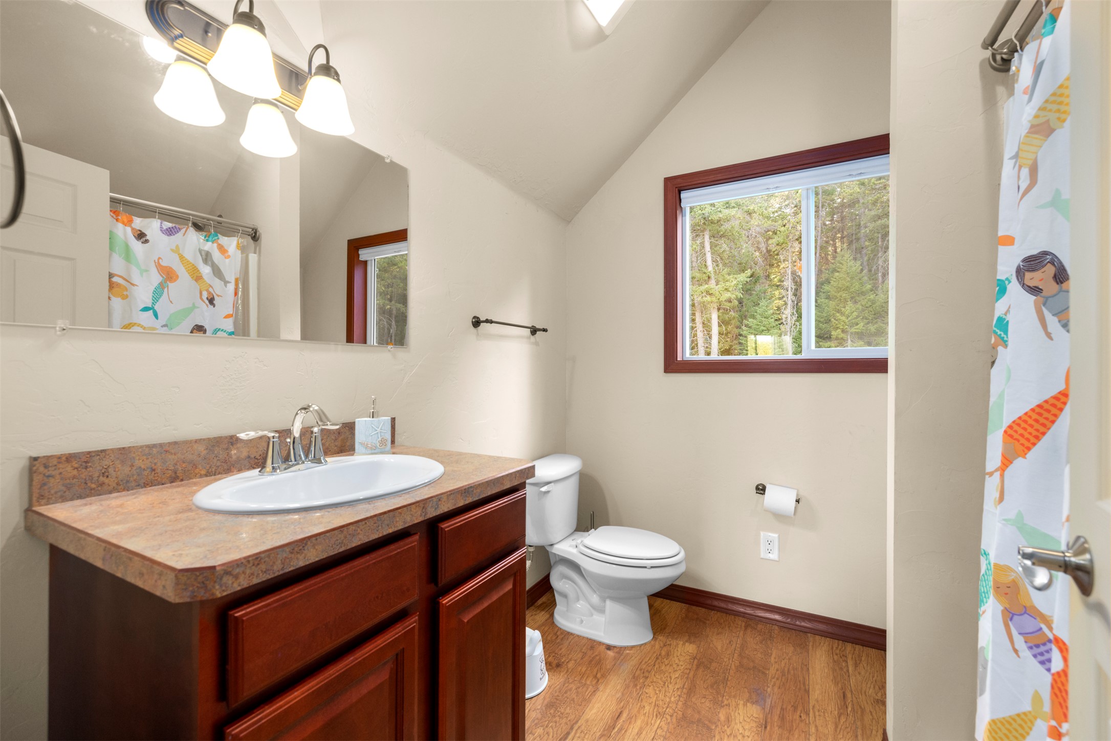 115 Wagon Wheel Road Property Photo 39