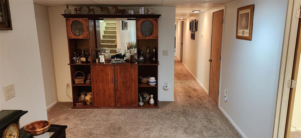 5 N Central Avenue Property Photo 9