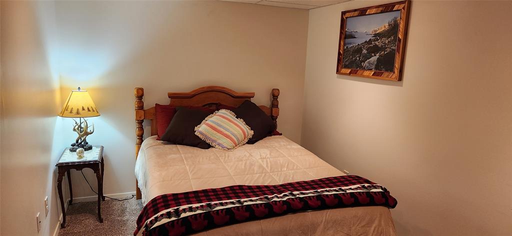 5 N Central Avenue Property Photo 16