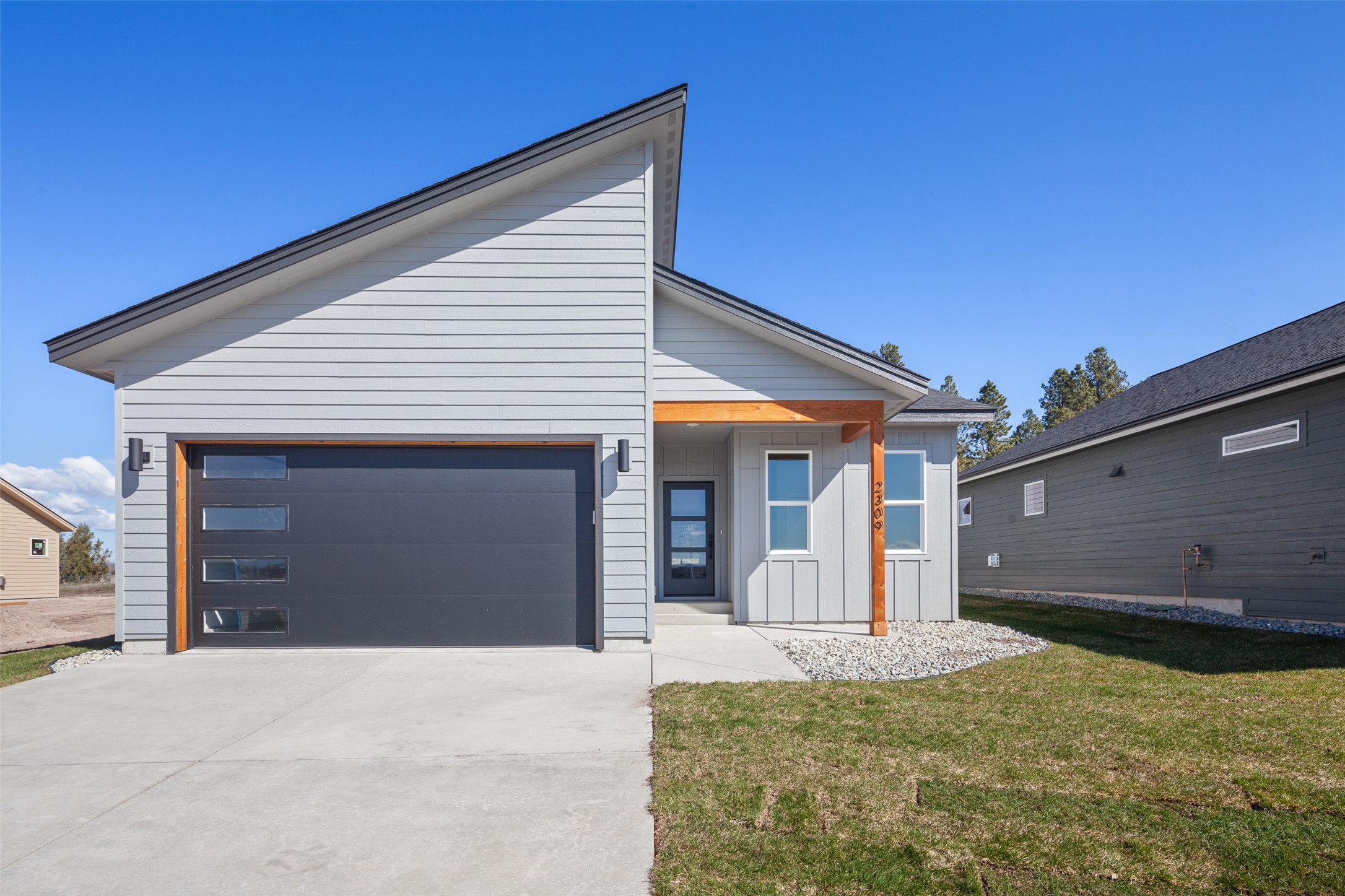 2309 Jefferson Boulevard Property Photo 1