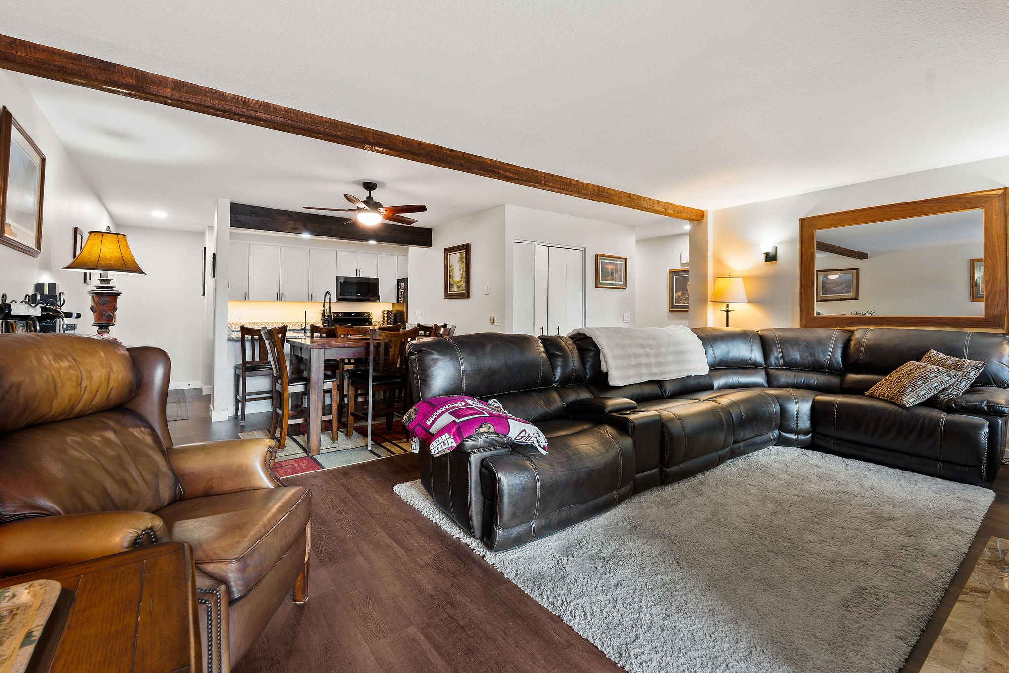 270 Bridge Street Lakeview 1, Unit 1 Property Photo 11