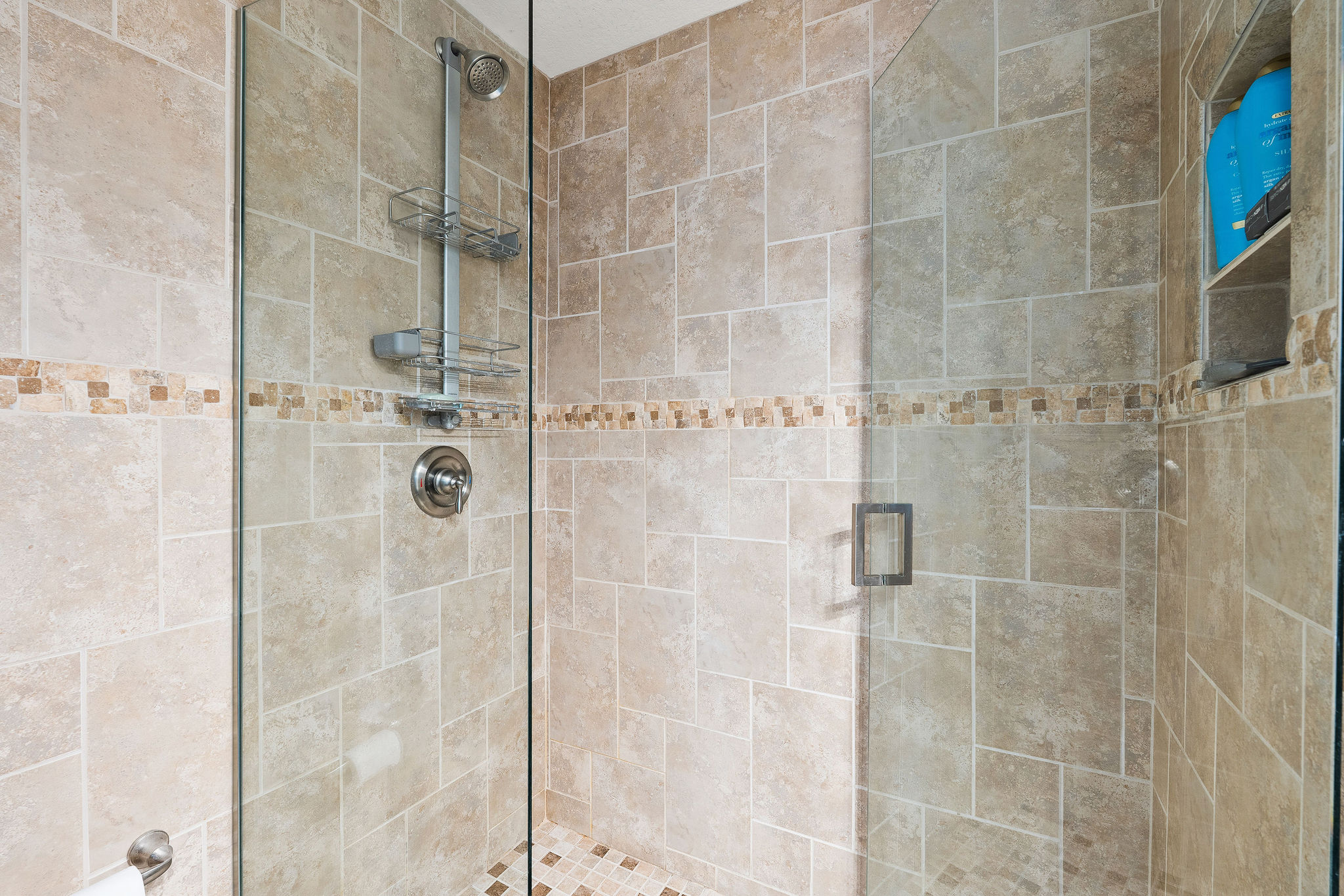 270 Bridge Street Lakeview 1, Unit 1 Property Photo 21