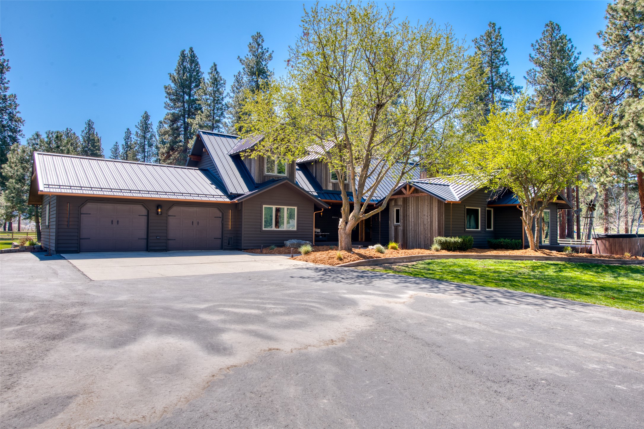 229 Camas Creek Loop Property Photo
