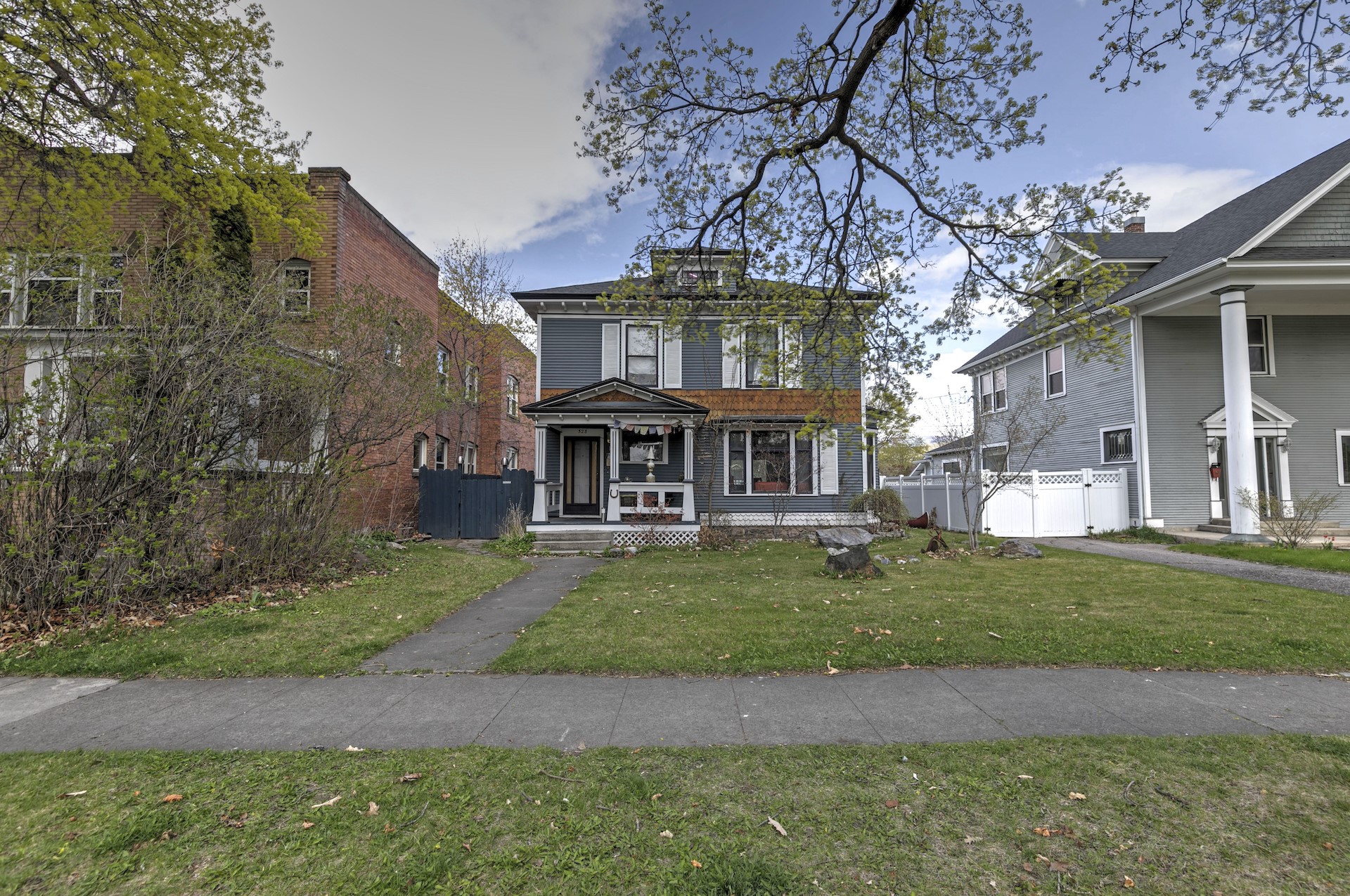 528 S 3rd Street W Property Photo