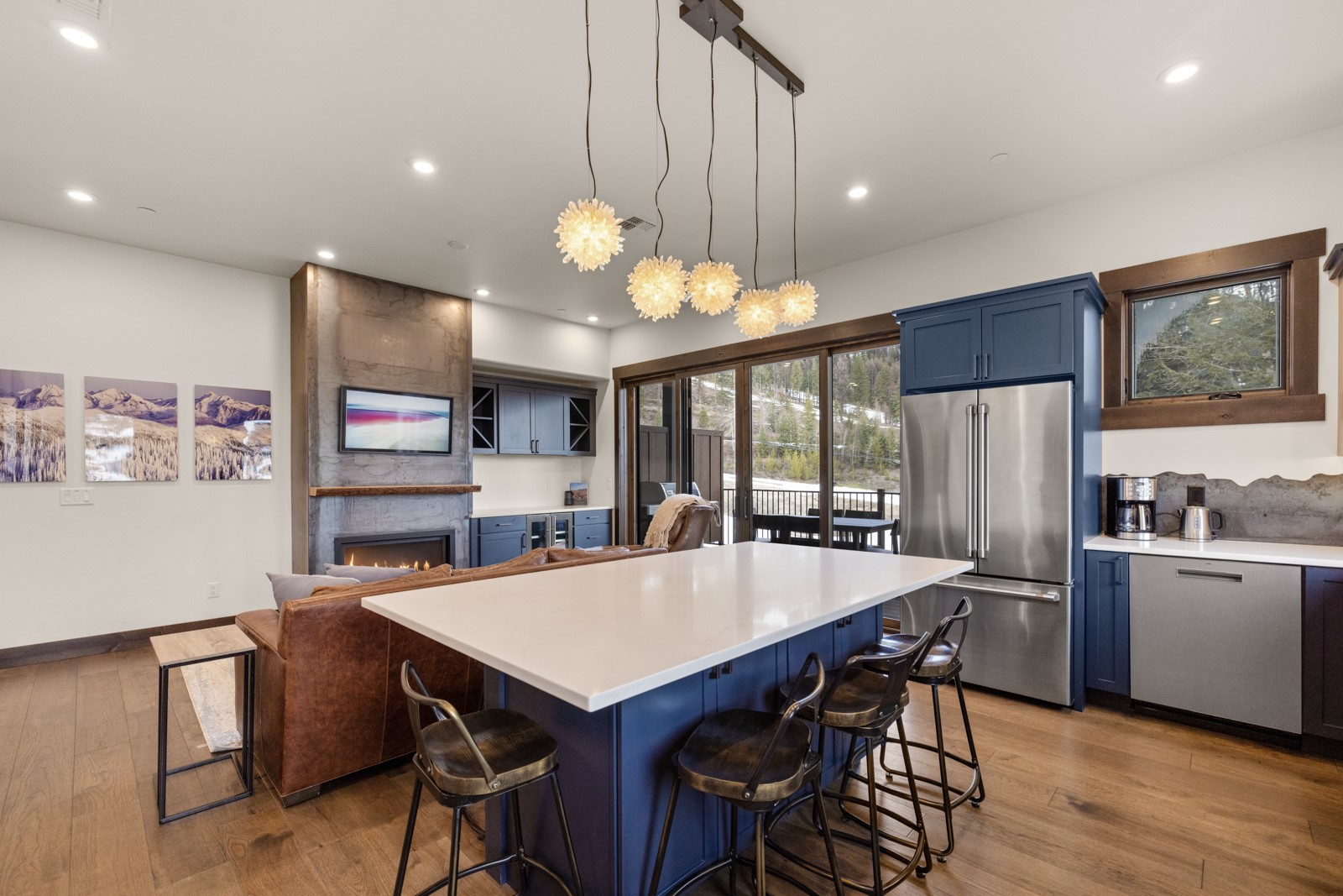 3868 Gelande Street 6 Property Photo 15