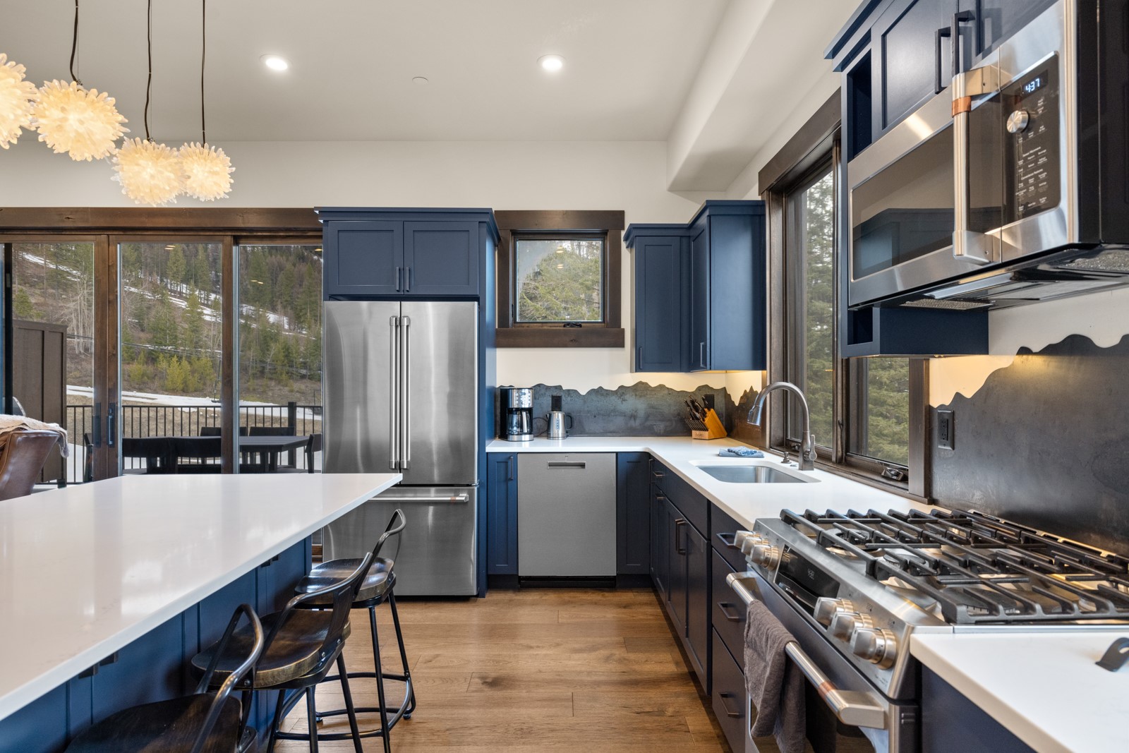 3868 Gelande Street 6 Property Photo 16